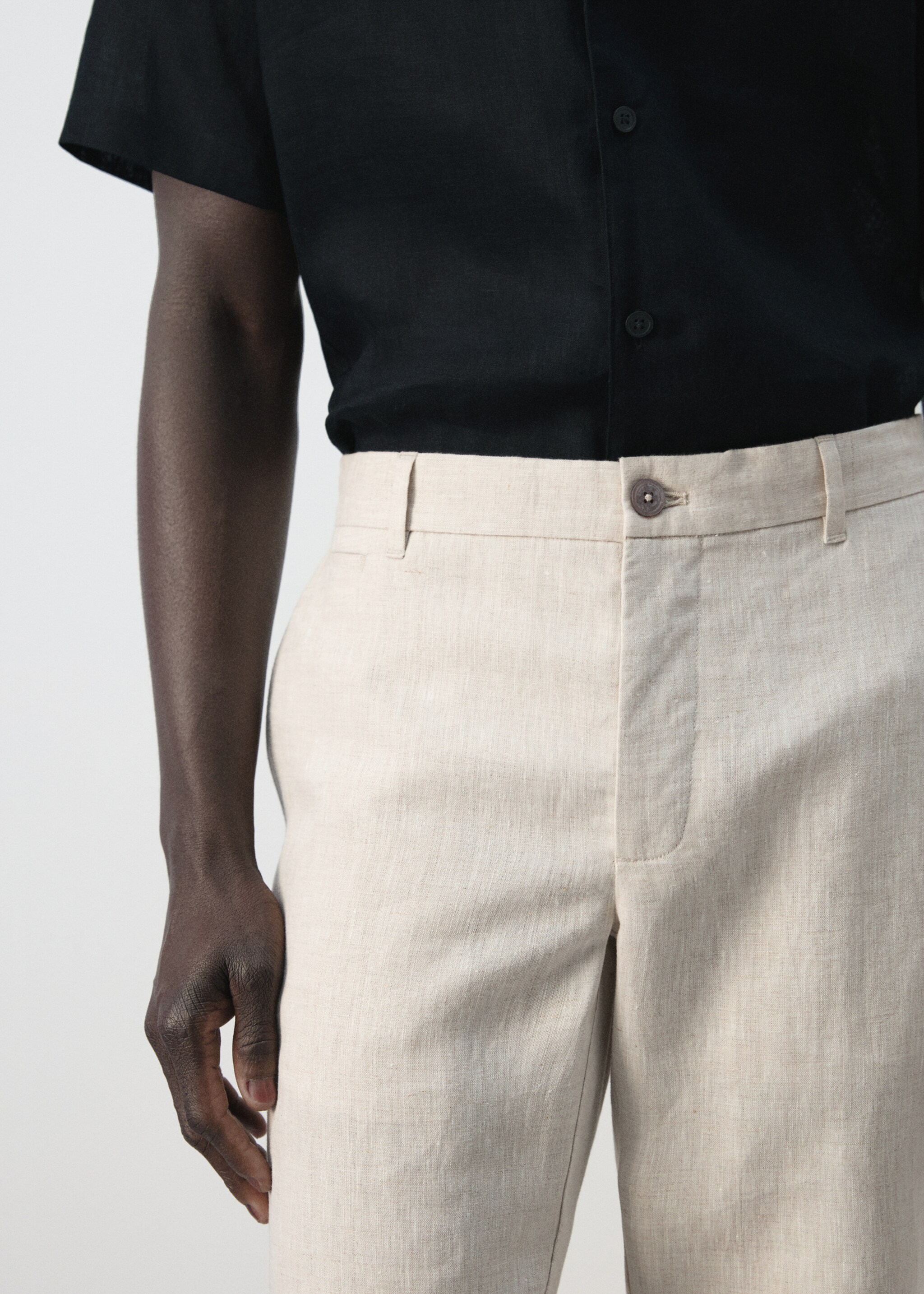 Slim-fit 100% linen trousers - Details of the article 1, Ecru. Ref: 27026711-00.