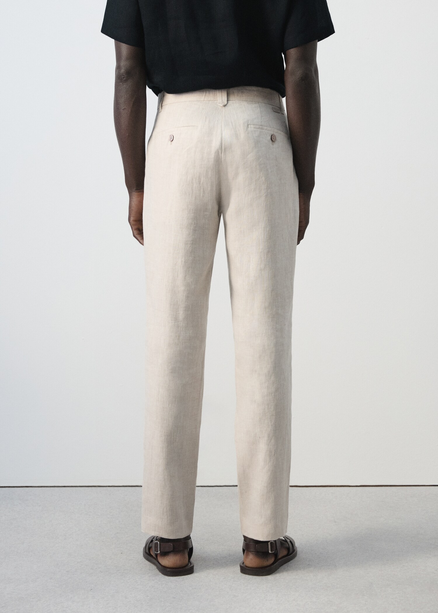 Slim-fit 100% linen trousers - Reverse of the article