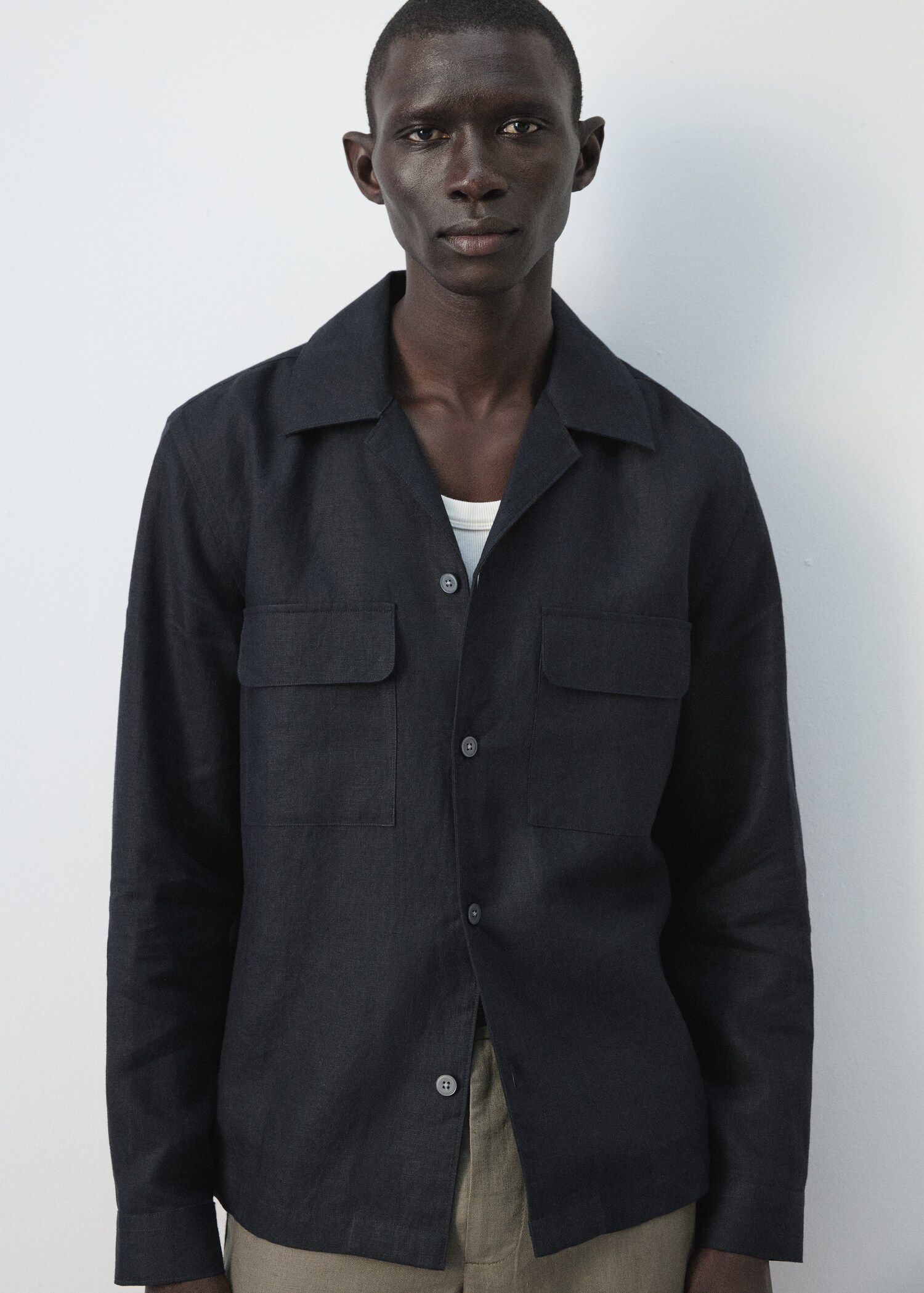 Bowling collar overshirt 100% linen - Details of the article 4