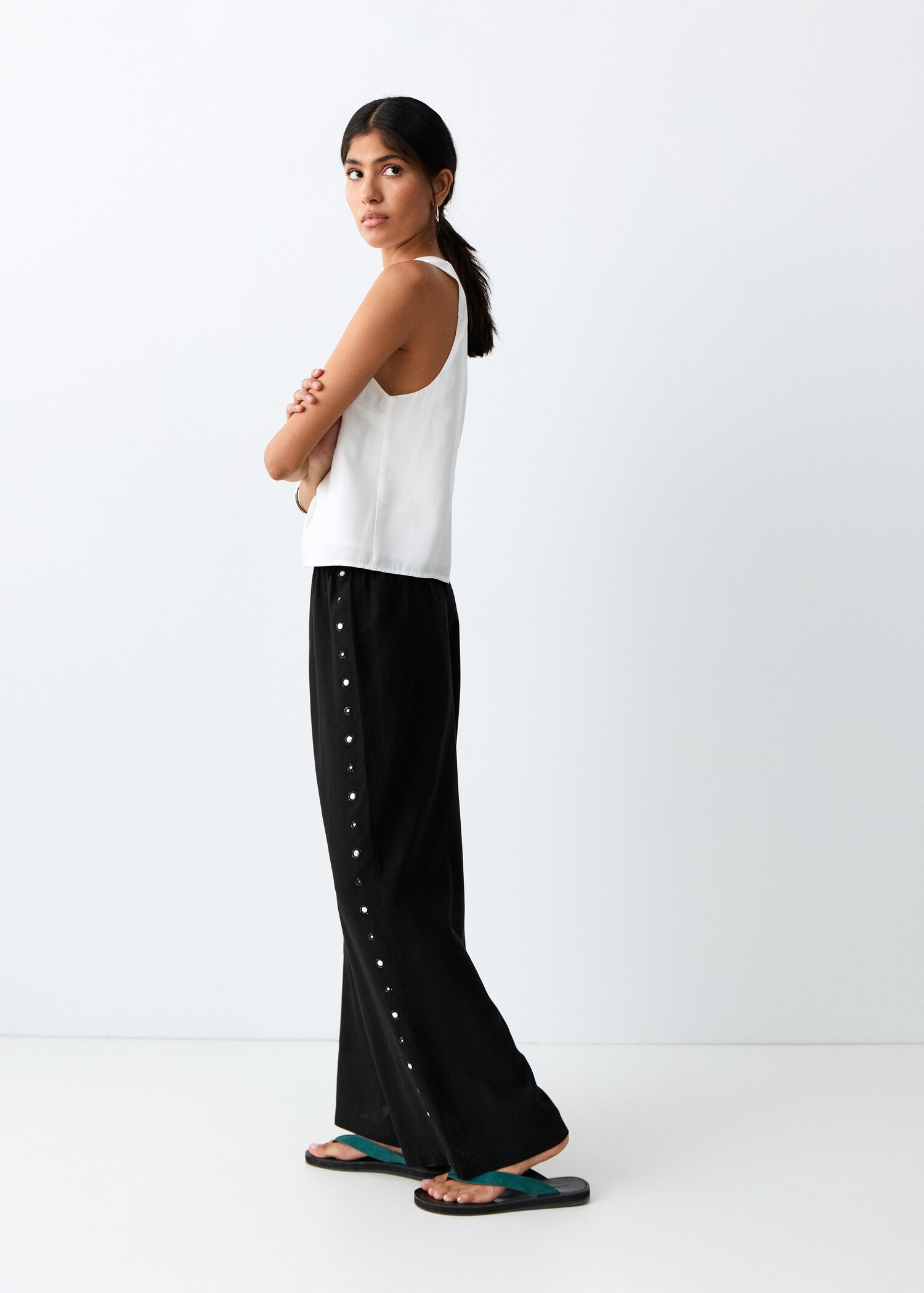 Pantalón recto lino - Plano medio