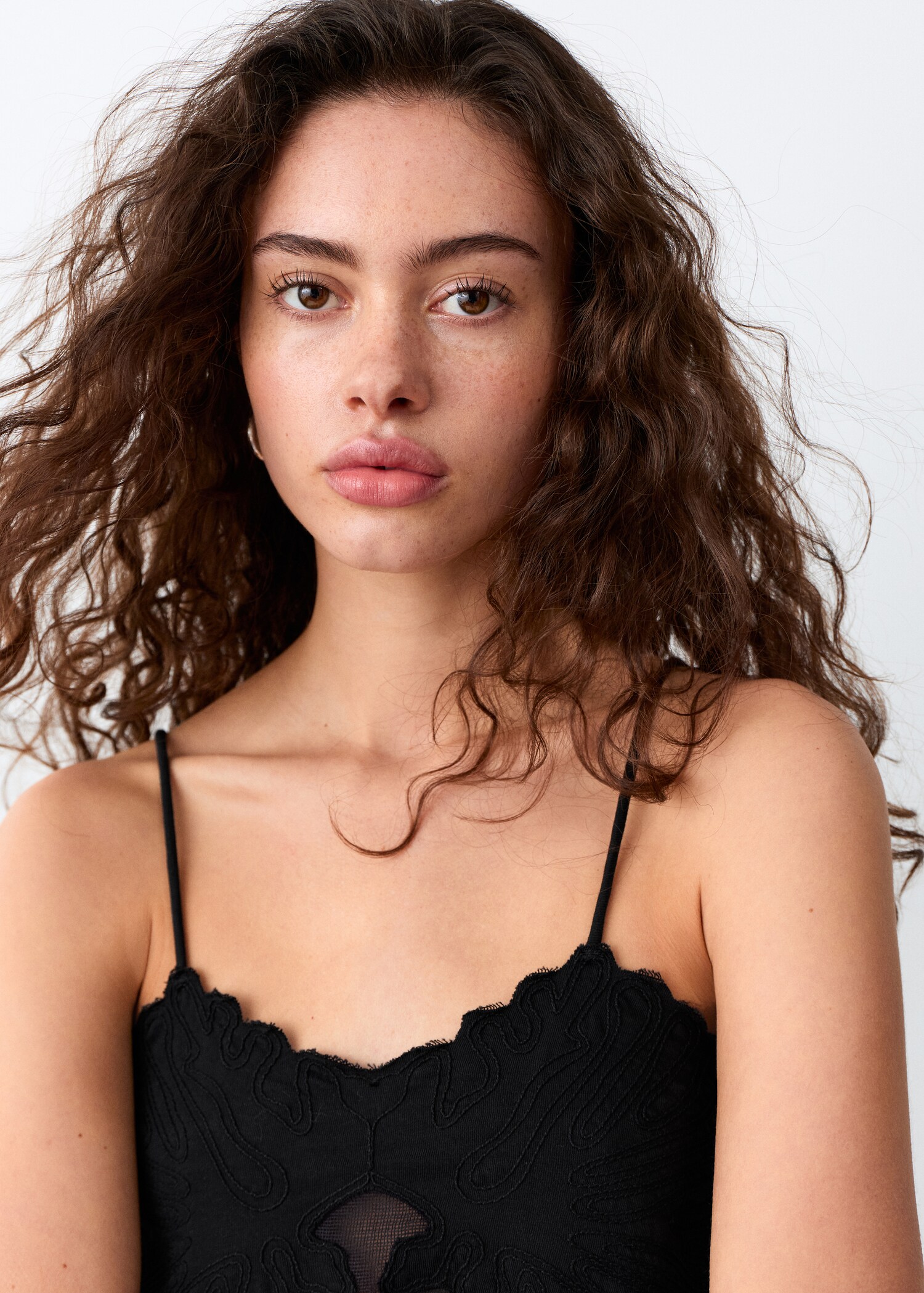 Cotton top with straps - Details of the article 1