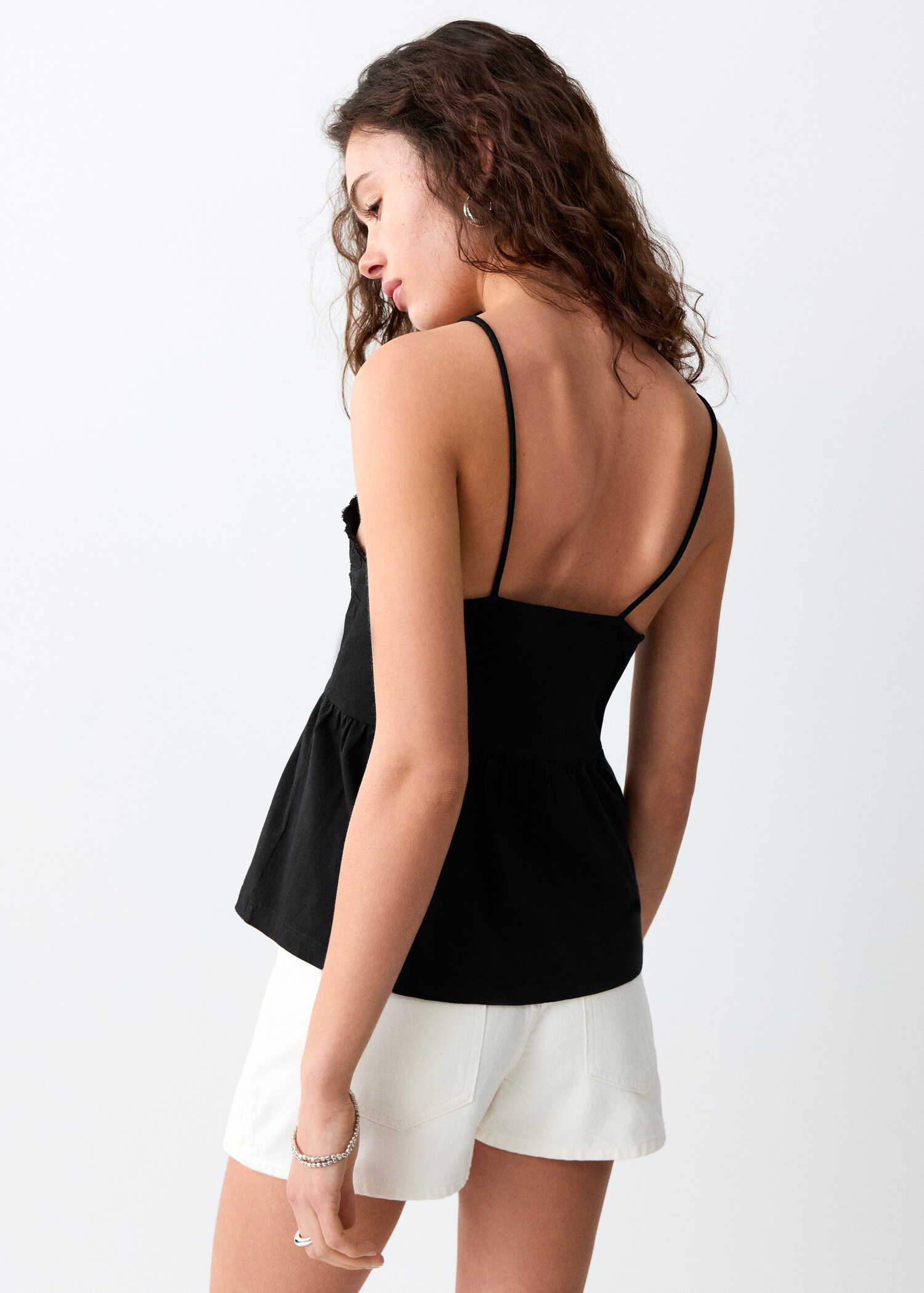 Cotton top with straps - Reverse of the article