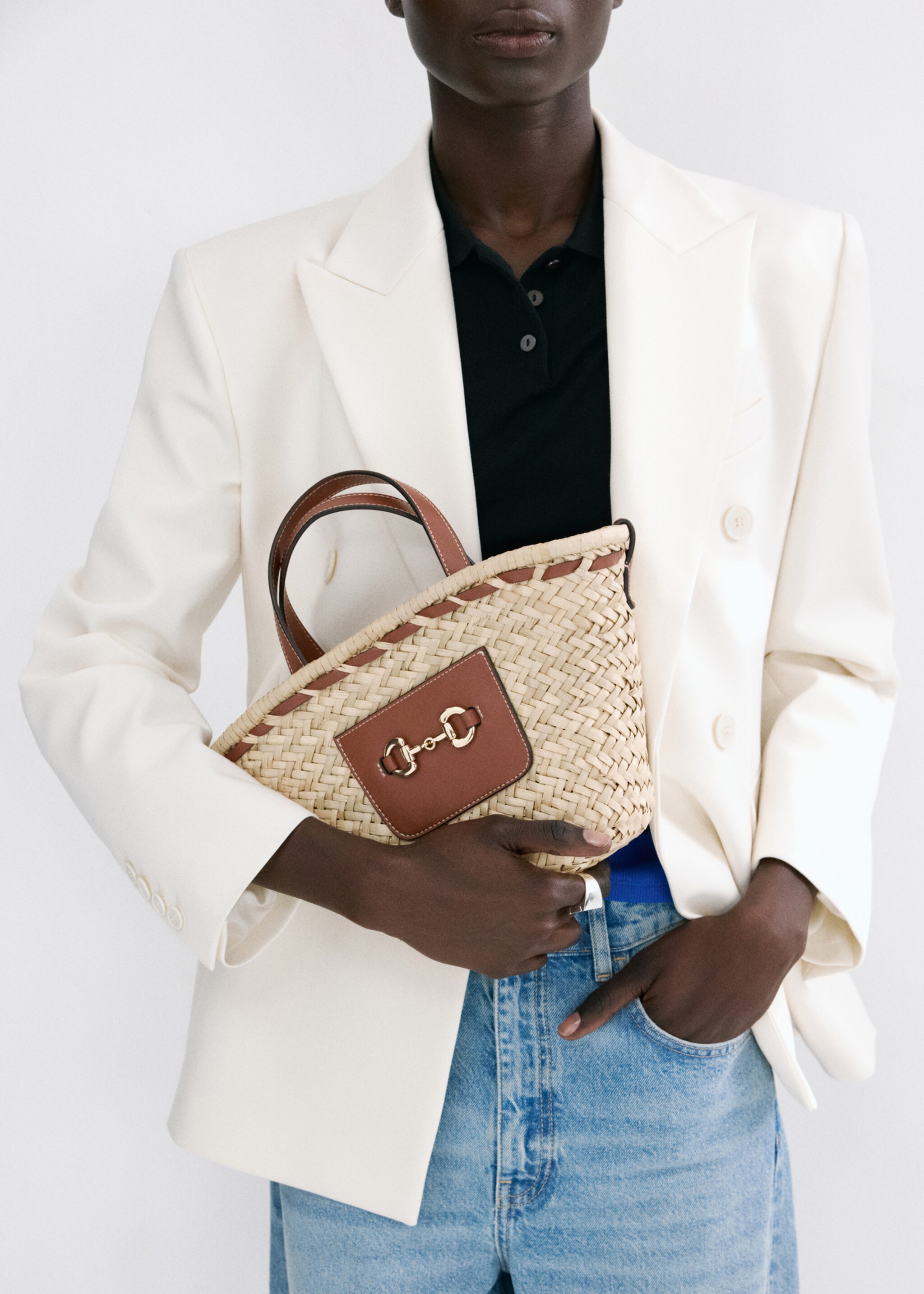 Small natural fiber basket - Details of the article 9, Leather. Ref: 27027138-00.