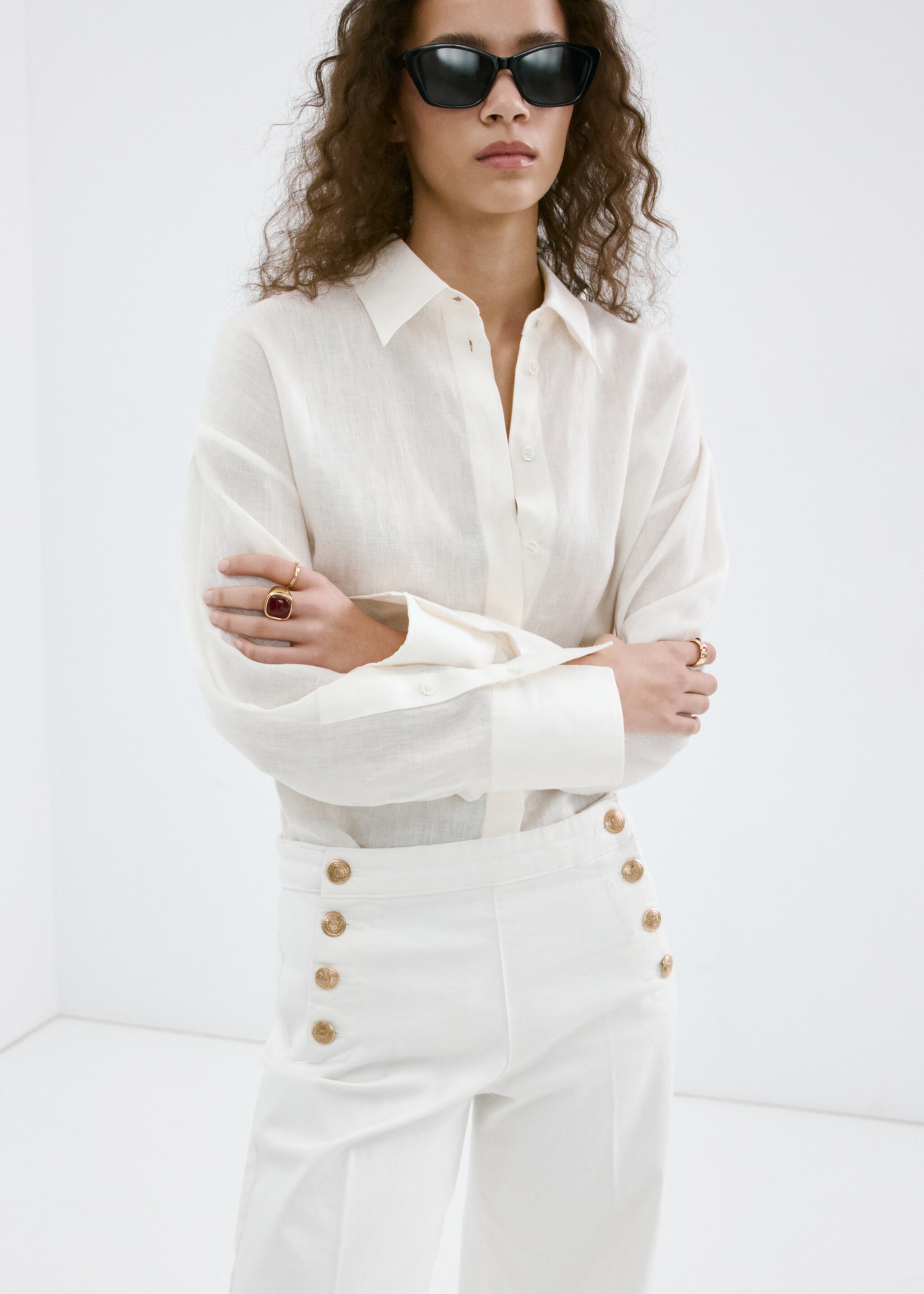 Jeansy wide leg z bocznymi guzikami - Szczegóły artykułu 1, Biały. Ref: 27027144-00.