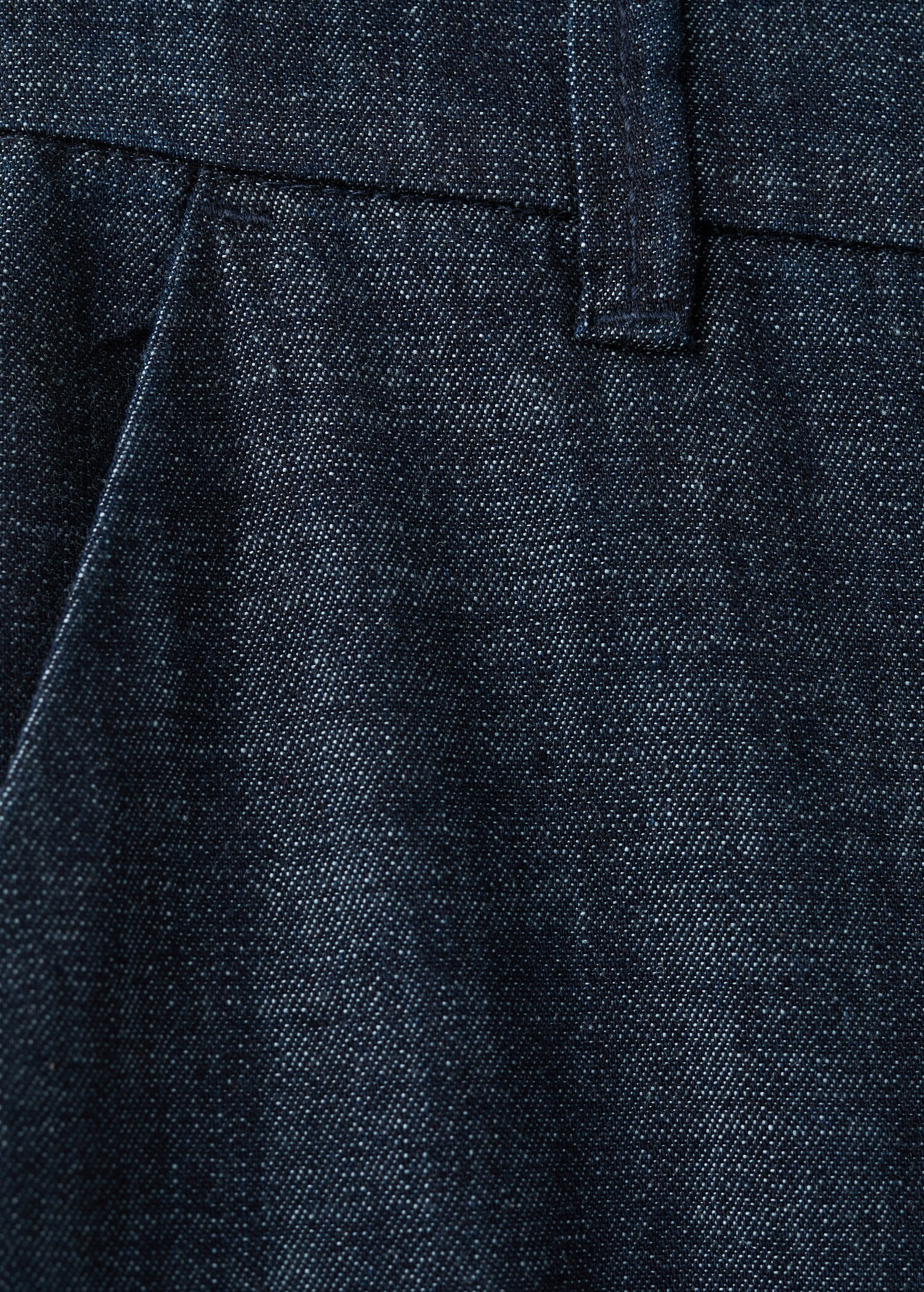Wide leg mid-rise jeans - Details of the article 0