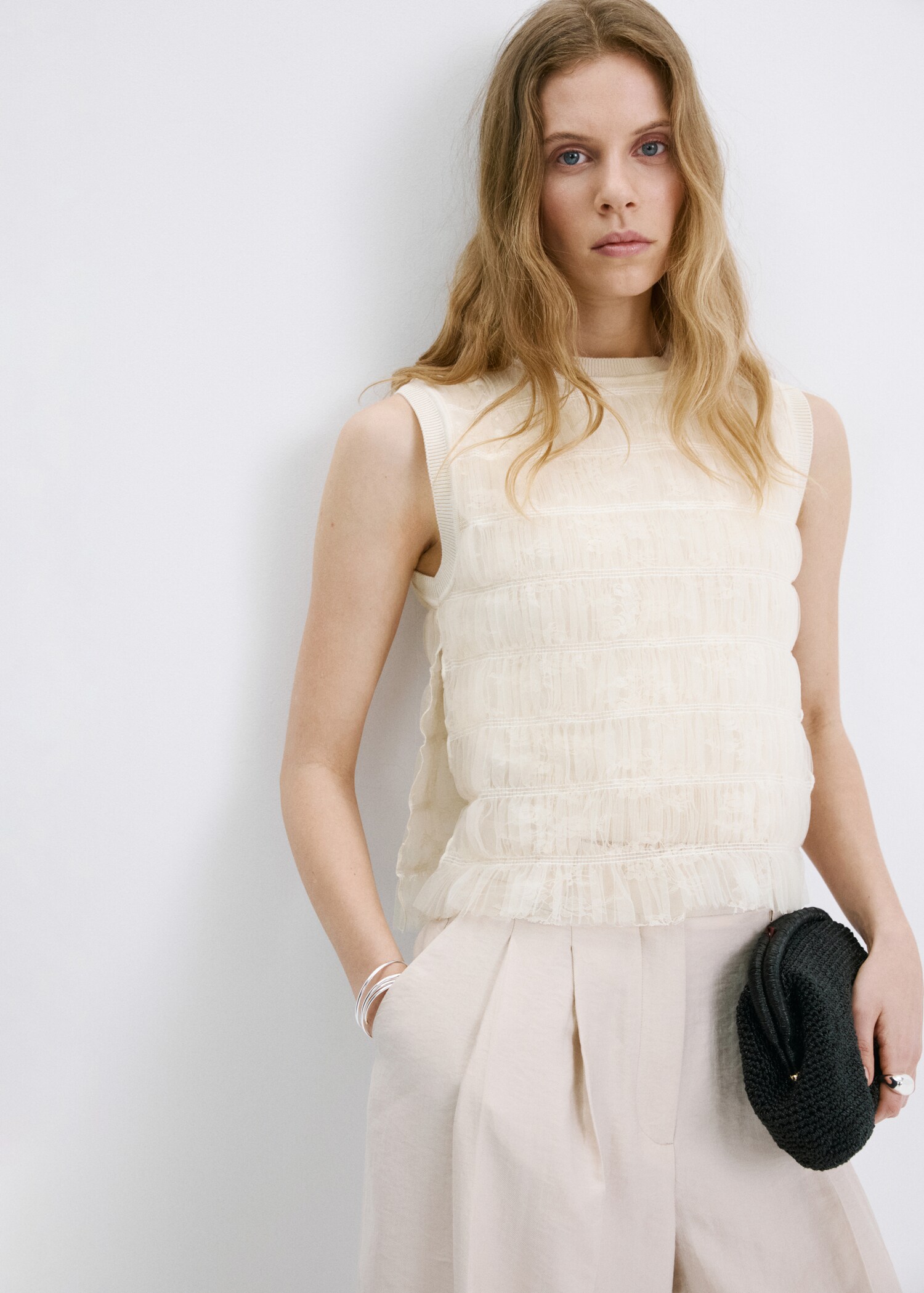 Ruffle knit top - Medium plane