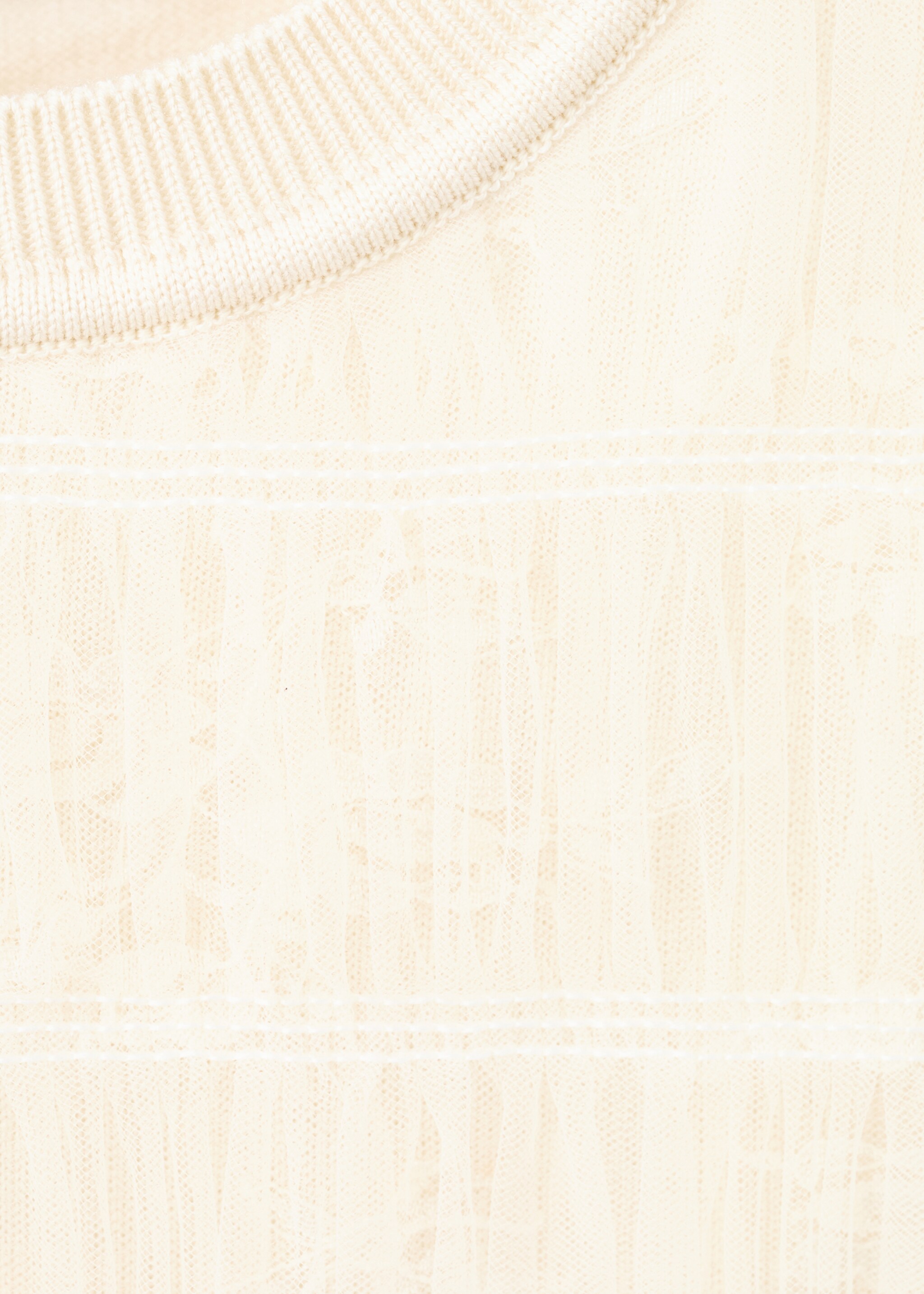 Ruffle knit top - Details of the article 8, Ecru. Ref: 27027169-00.
