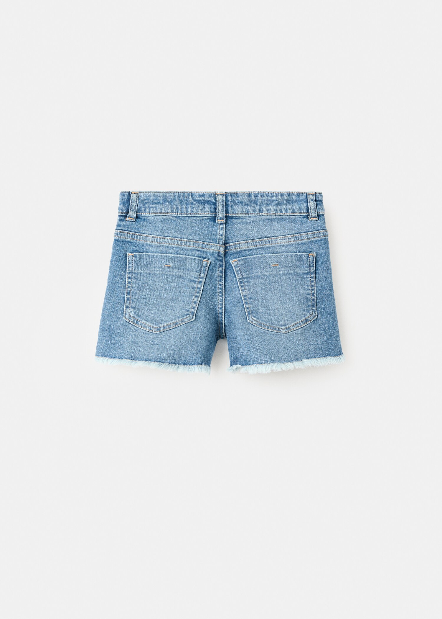 Frayed hem shorts - Reverse of the article