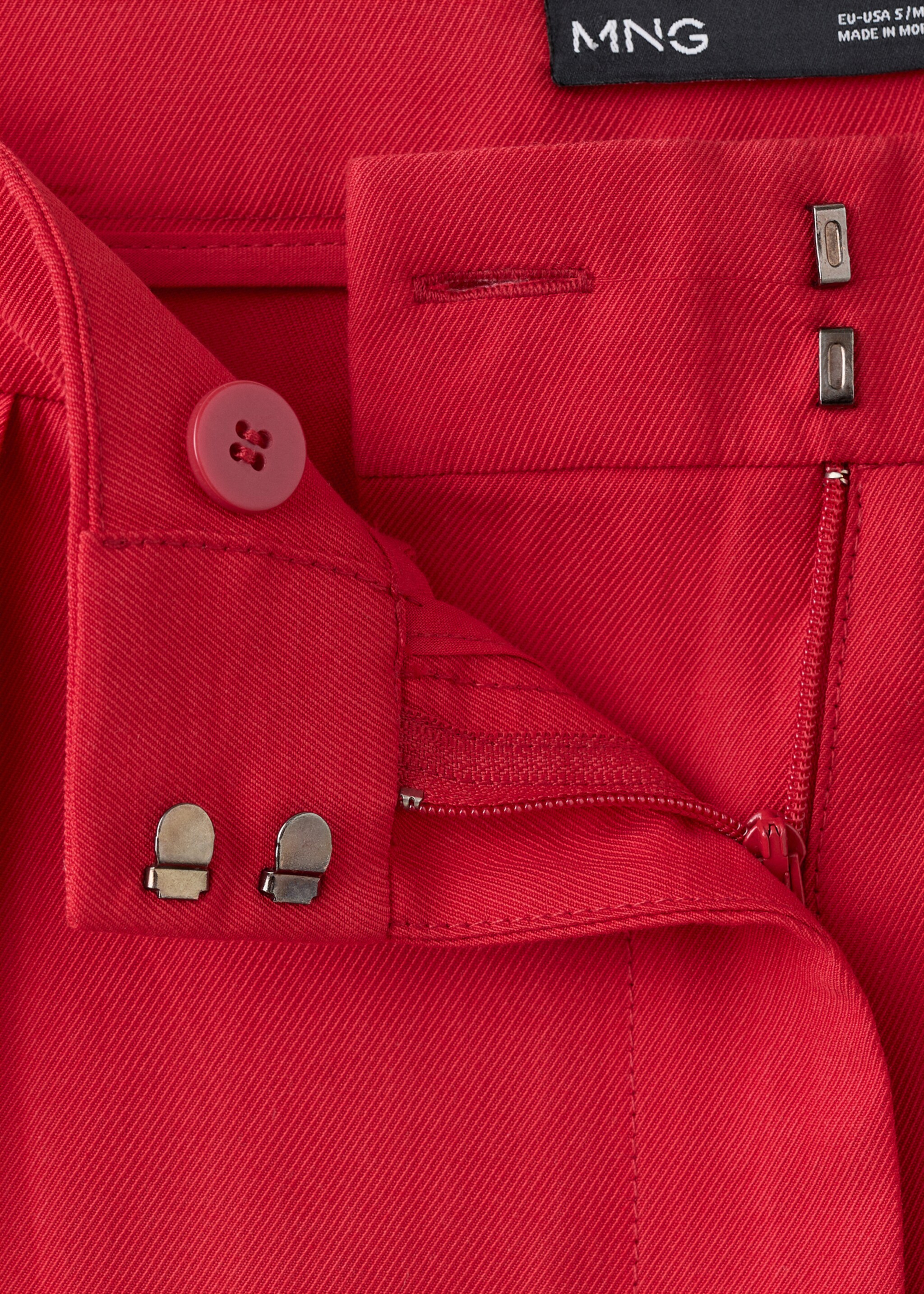Straight-fit lyocell trousers - Details of the article 0, Red. Ref: 27027807-00.