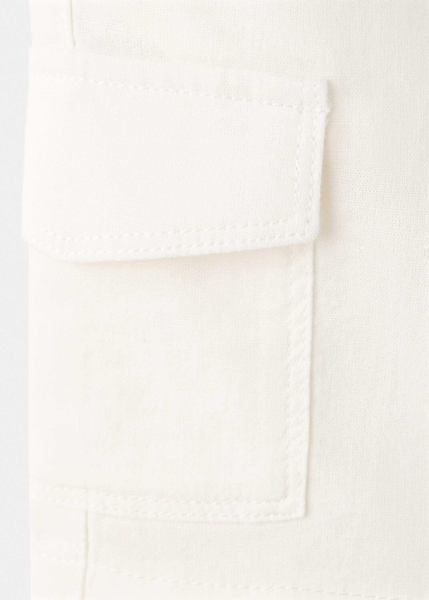 Cotton linen cargo shorts - Details of the article 0