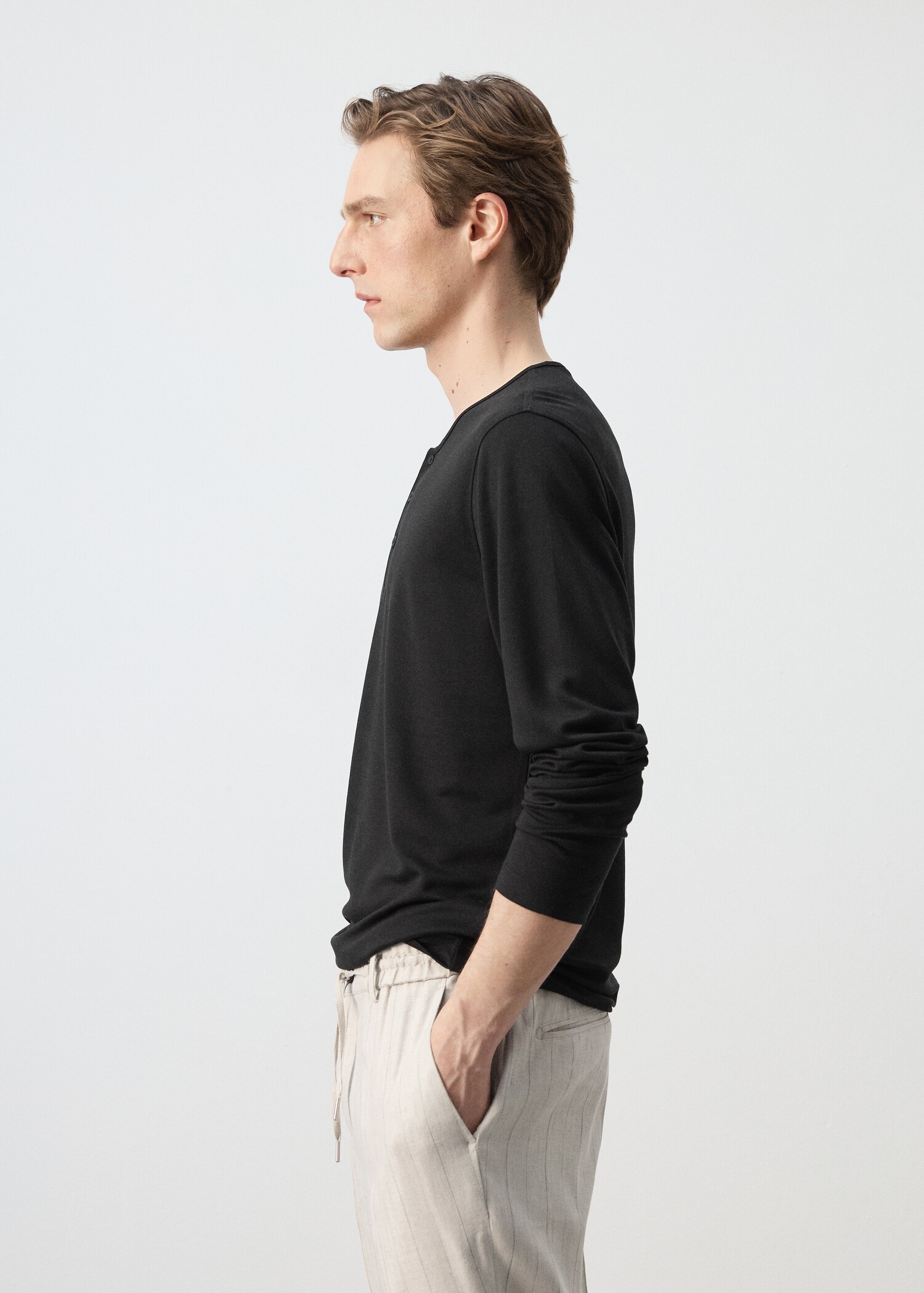 Henley T-shirt - Details of the article 2