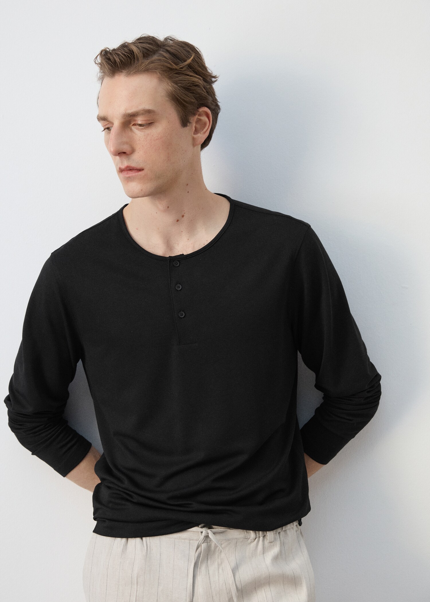 Henley T-shirt - Details of the article 6