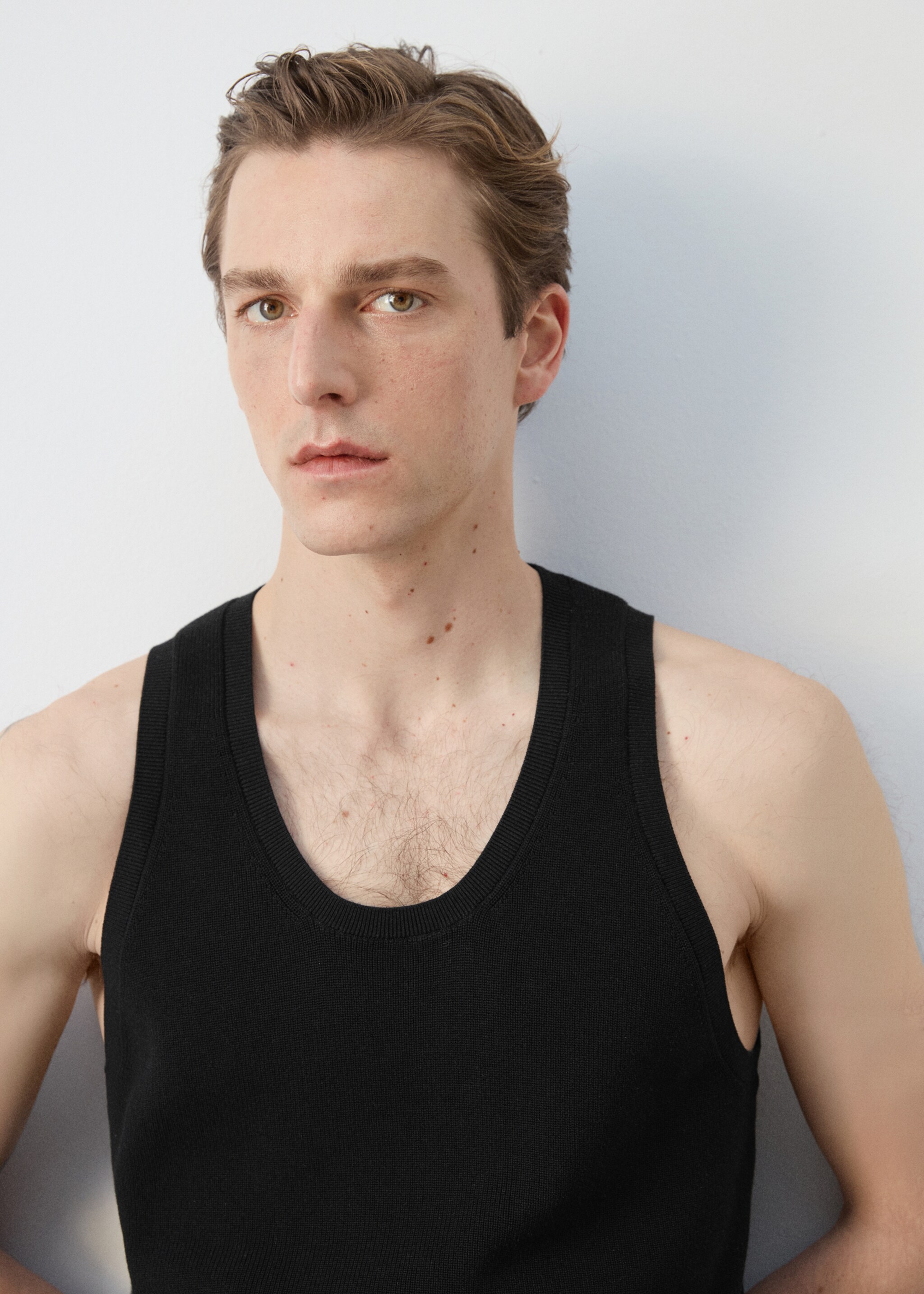 Slim-fit cotton tank top - Details of the article 1, Black. Ref: 27027915-00.