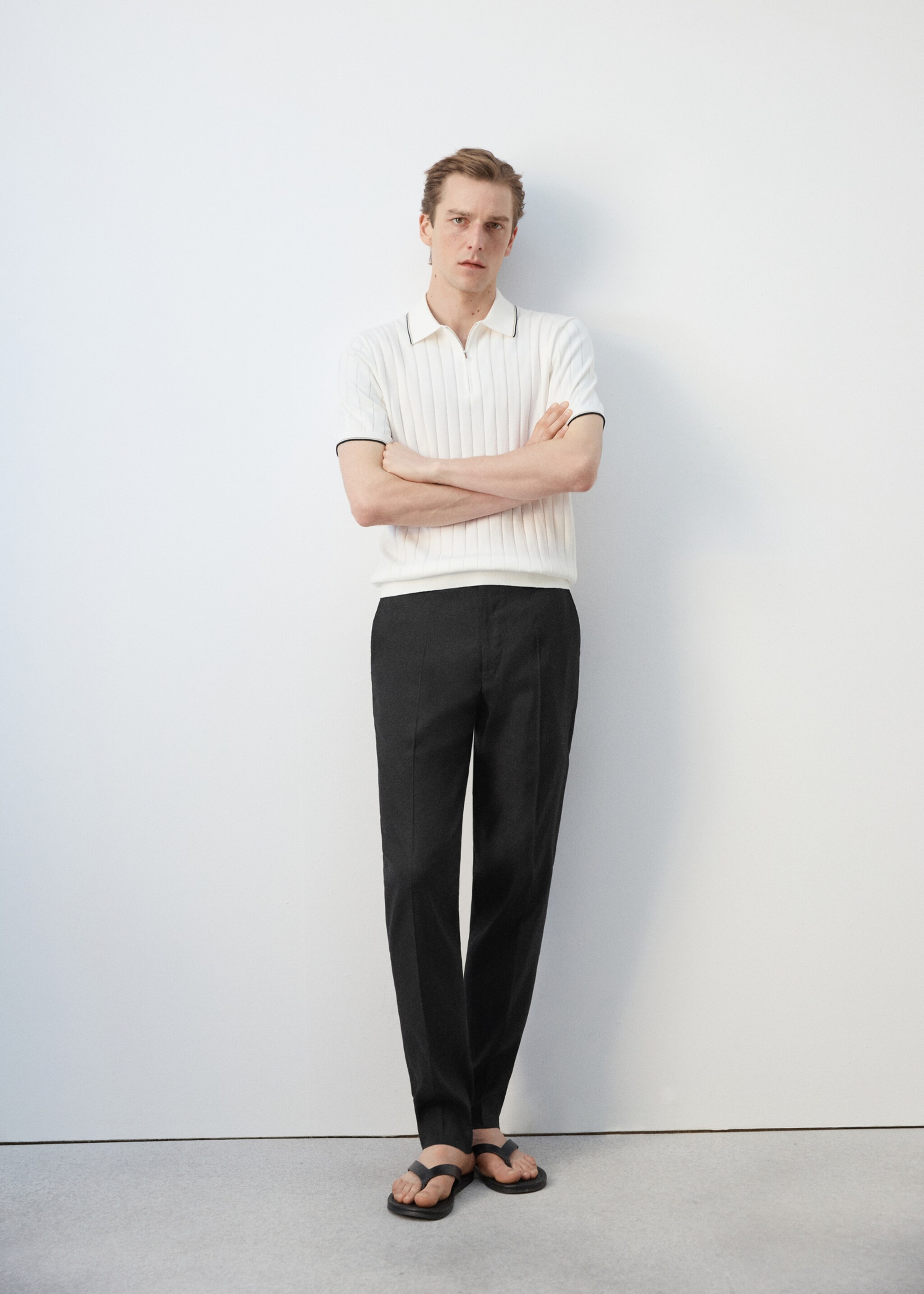 Fine-knit polo shirt with zip - Details of the article 6, Off White. Ref: 27027916-00.