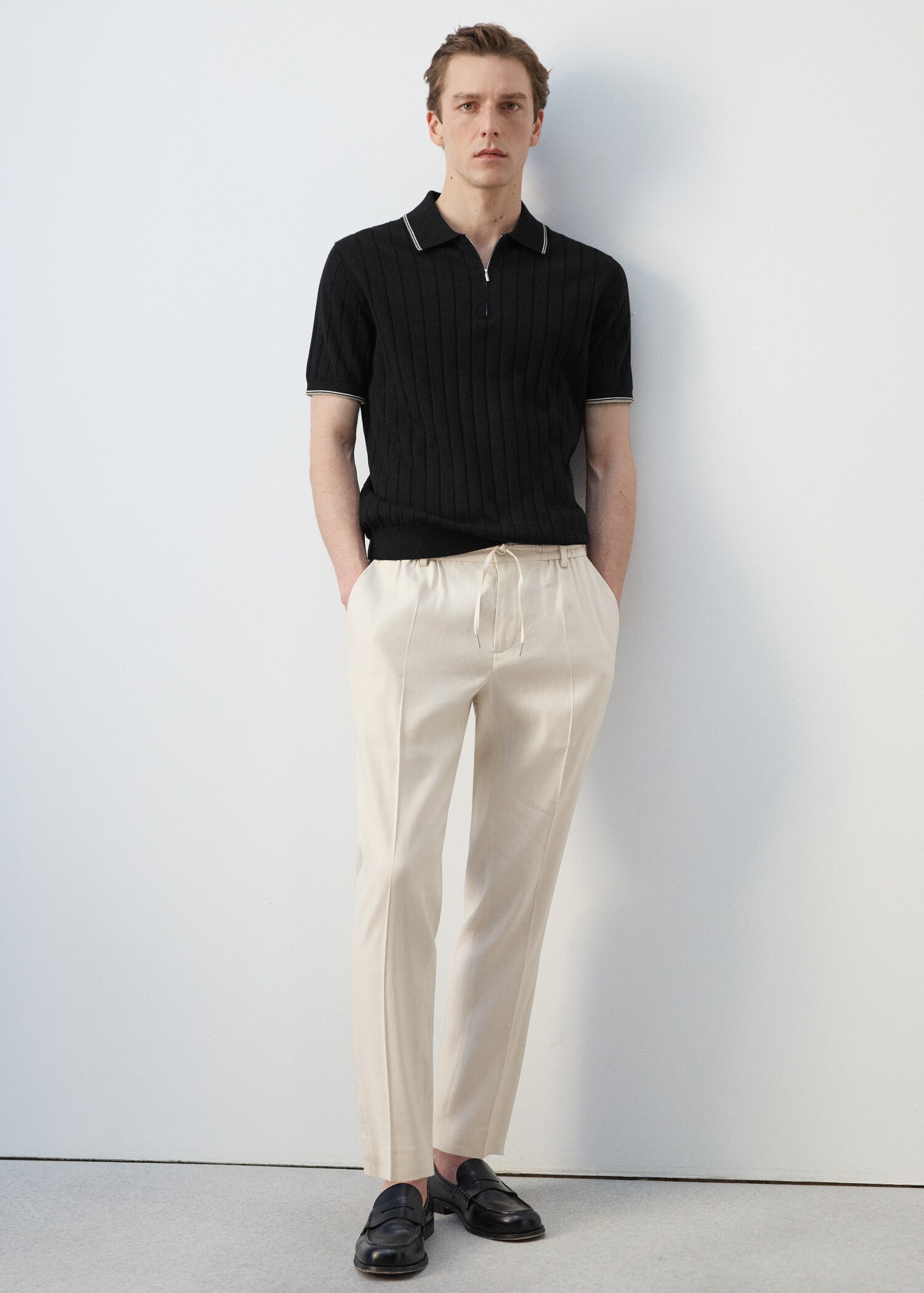Fine-knit polo shirt with zip - Details of the article 6