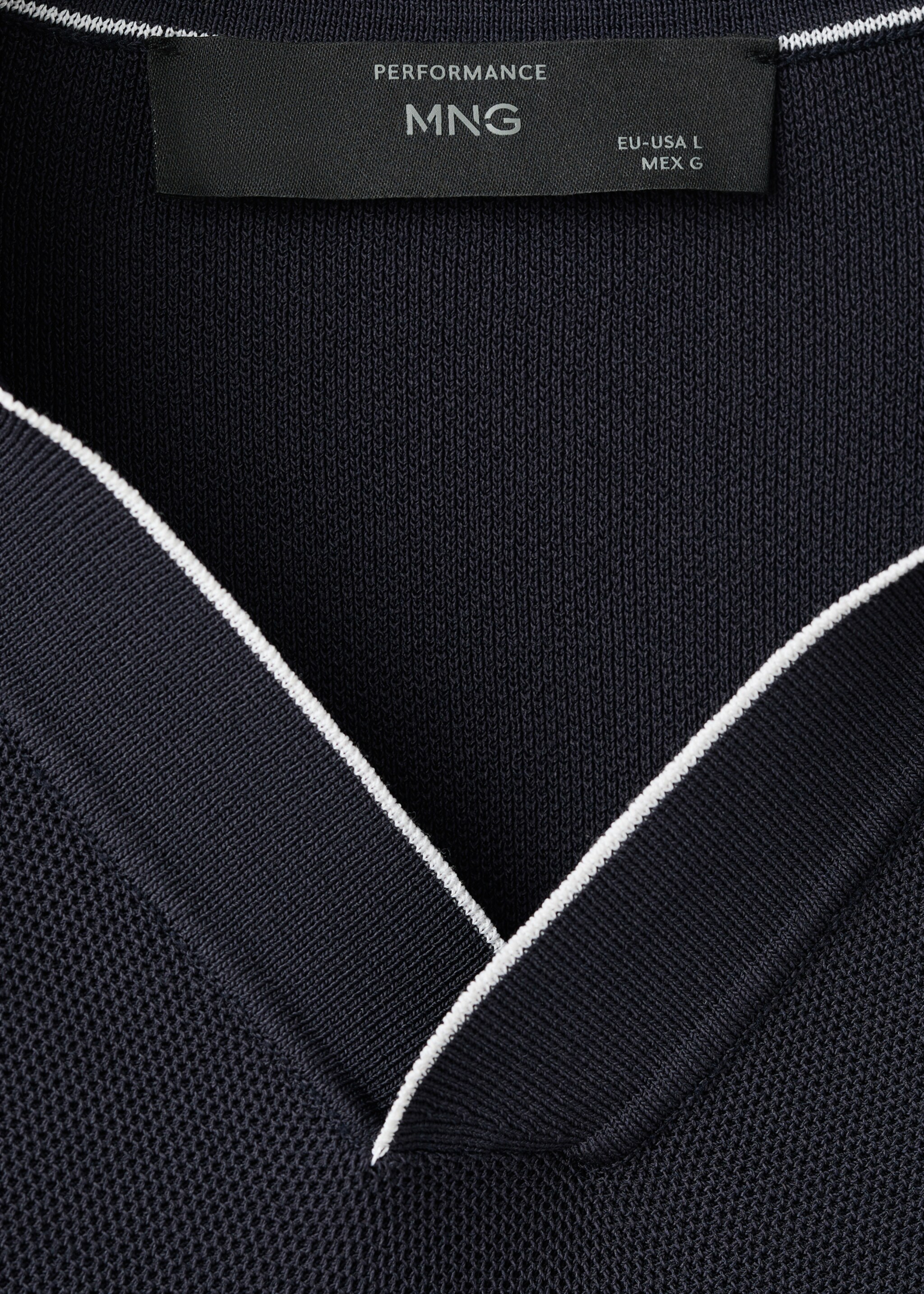 Contrasting knitted polo shirt - Details of the article 8, Navy. Ref: 27027918-00.