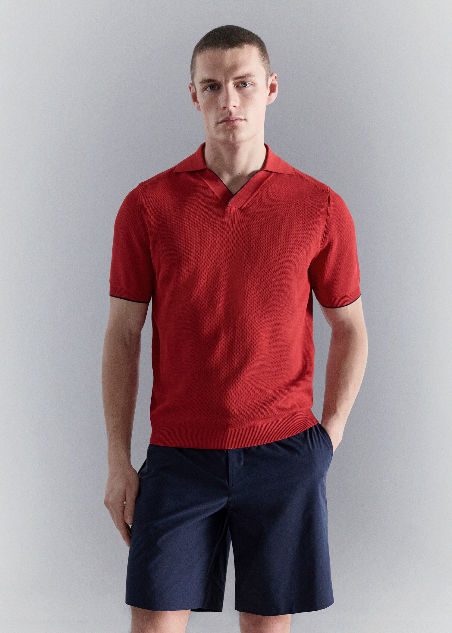 Contrasting knitted polo shirt - Medium plane