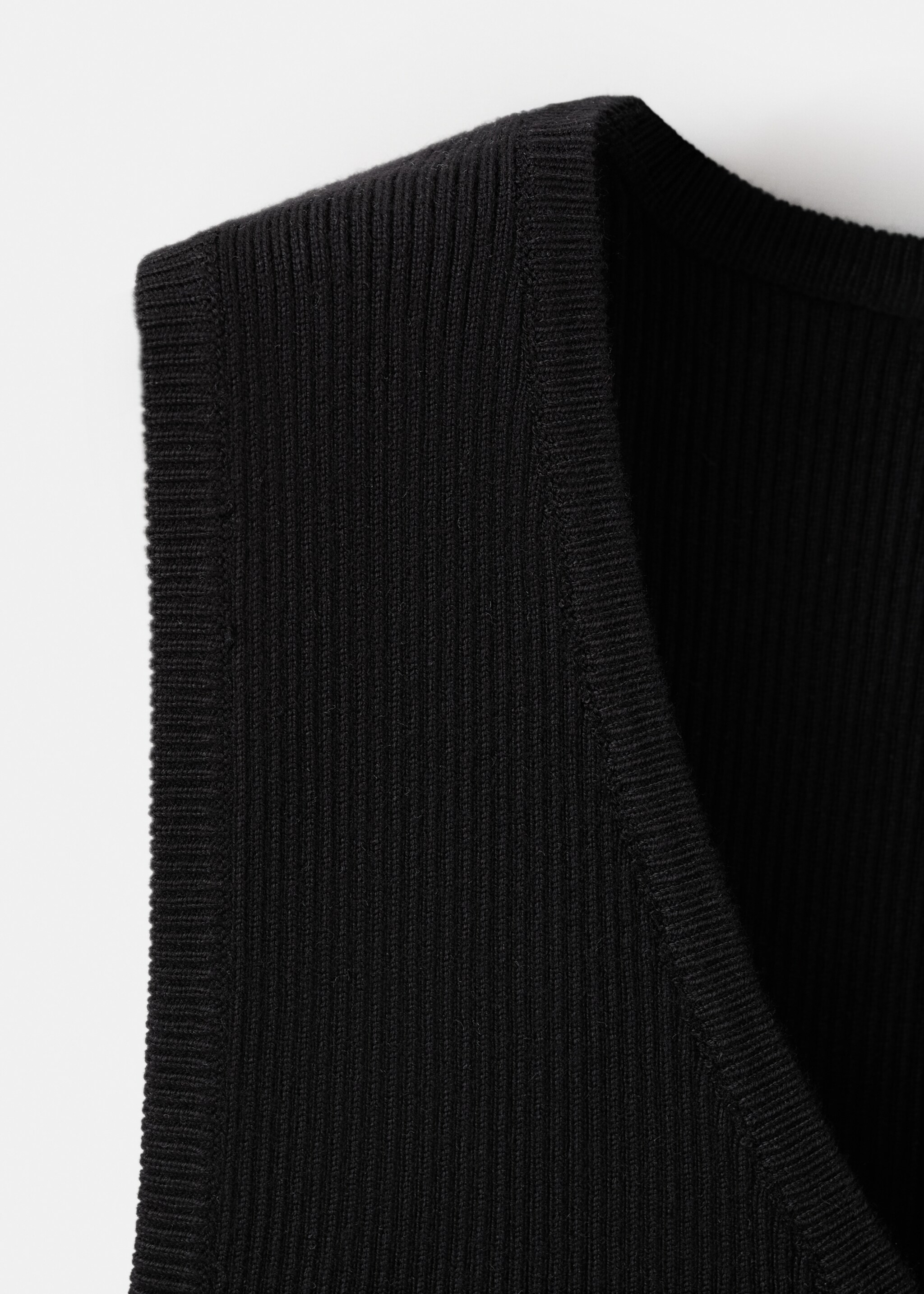 Ribbed top - Details of the article 0, Black. Ref: 27027920-00.