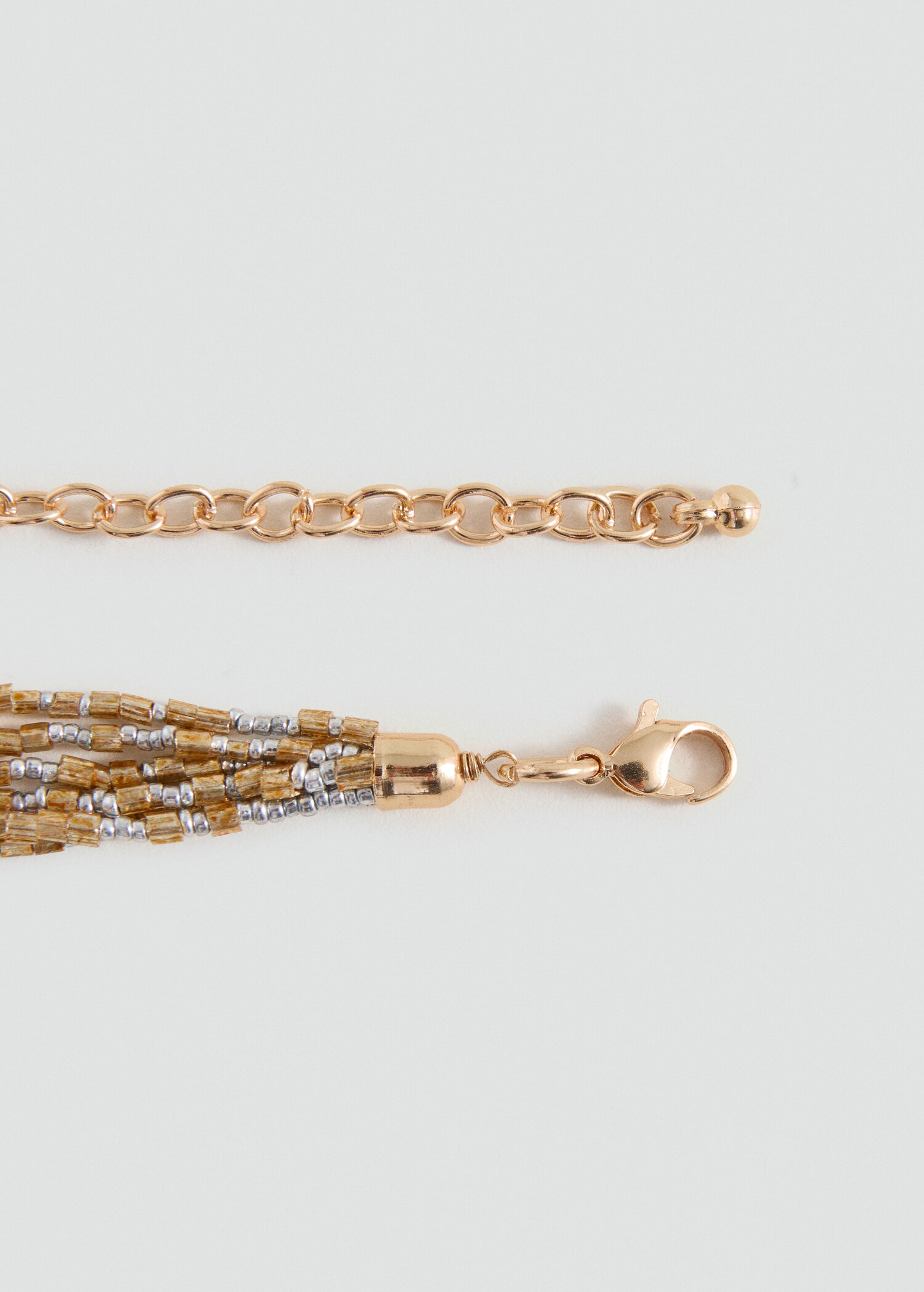 Mehrreihige Kette mit Anhänger - Detail des Artikels 1