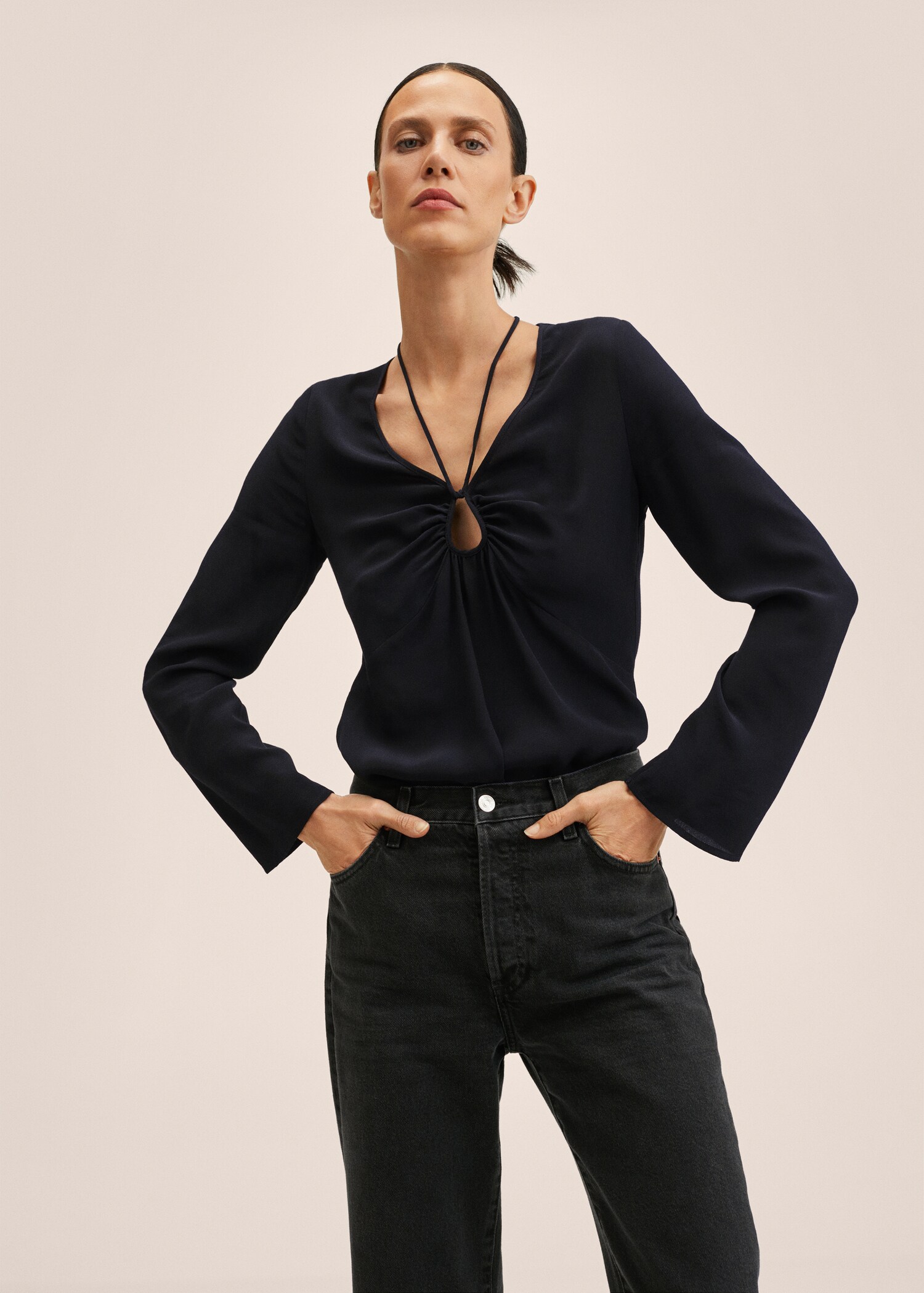 Blouse with cut-out detail  - Medium plane