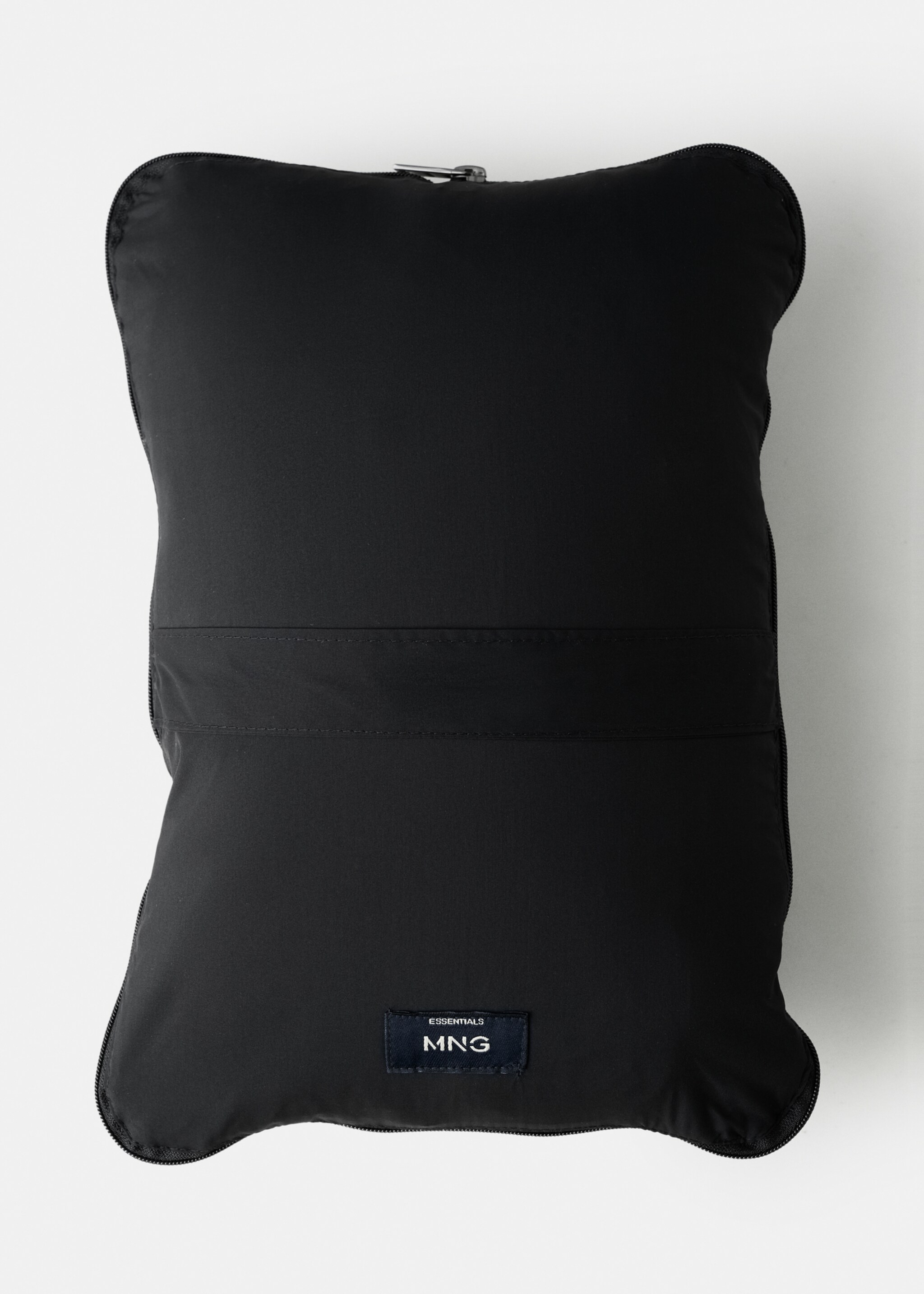 Quilted jacket with down and feather filling - Details of the article 0, Black. Ref: 27031178-00.