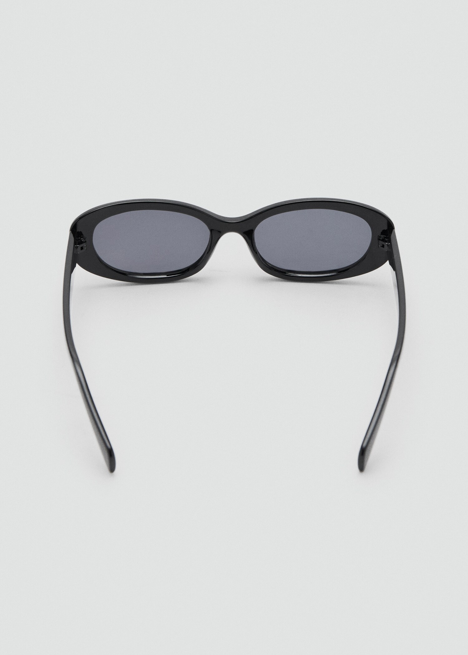 Oval-frame sunglasses - Details of the article 1