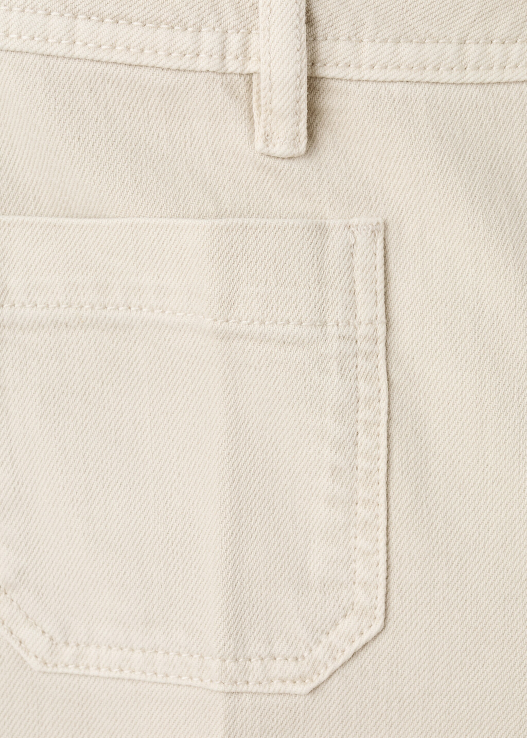 Wide-leg jeans with pockets - Details of the article 8, Sand. Ref: 27031190-00.