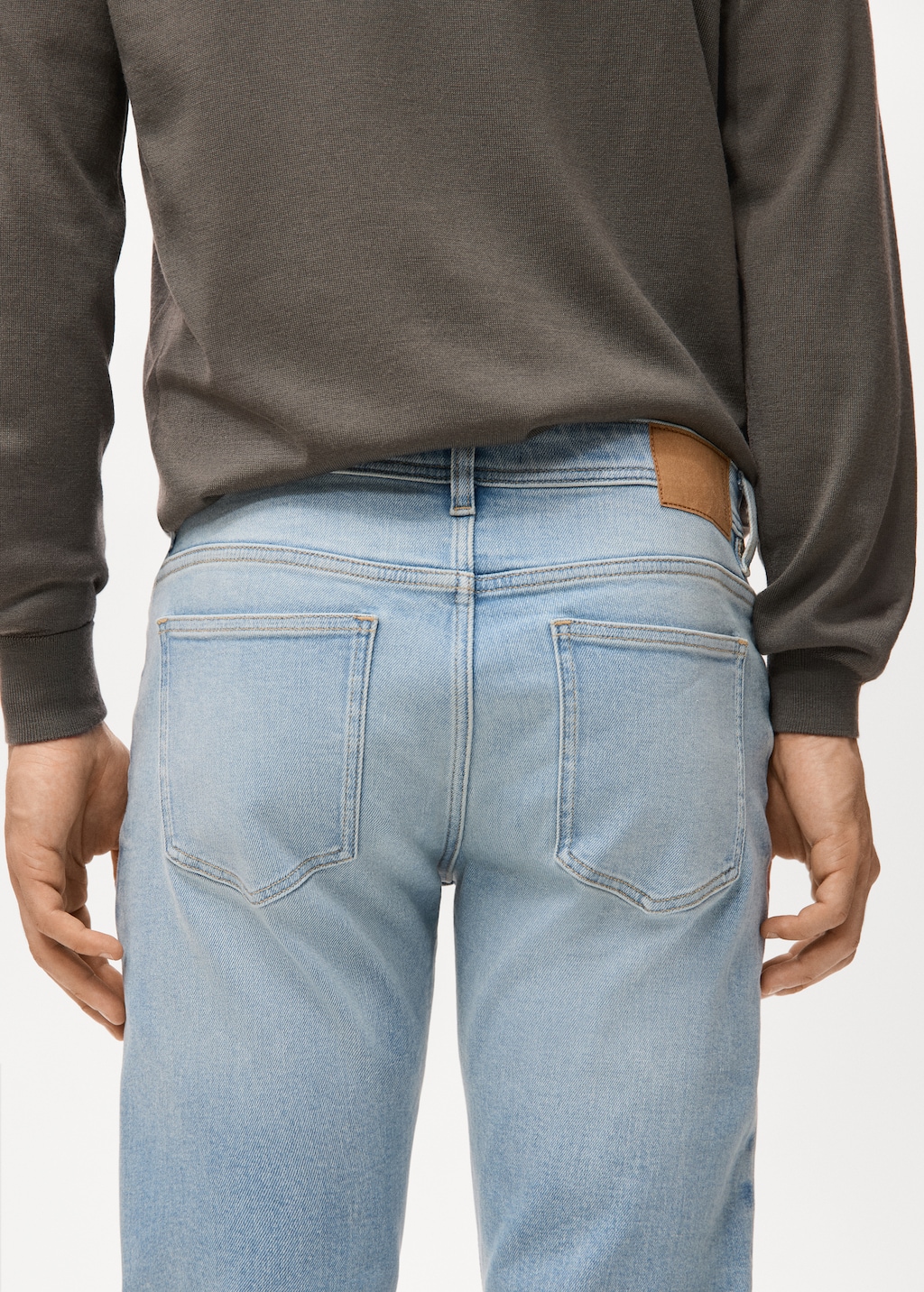 Jan slim-fit jeans with frayed effect