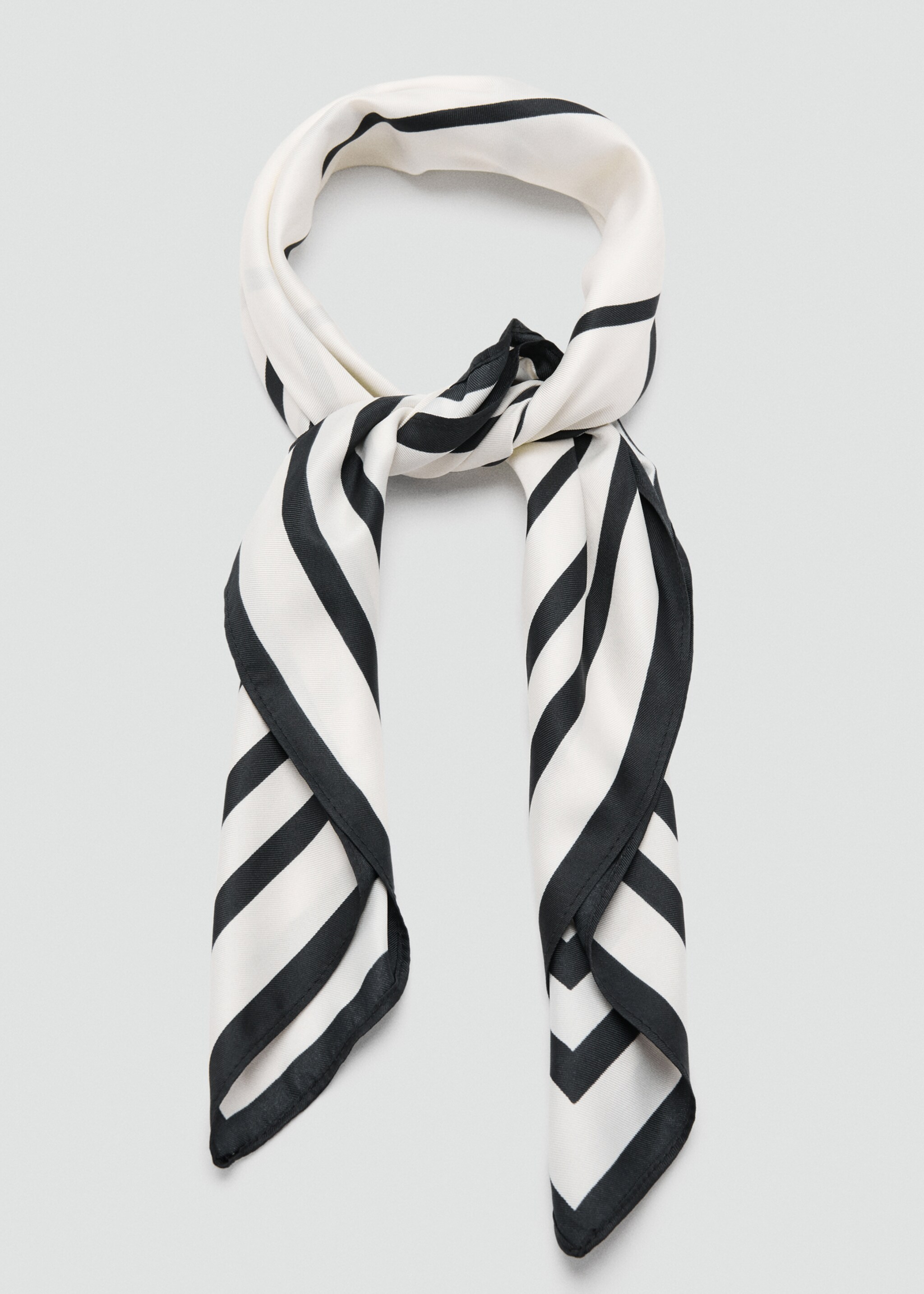 Geometric printed foulard - Details of the article 1, Ecru. Ref: 27031199-00.