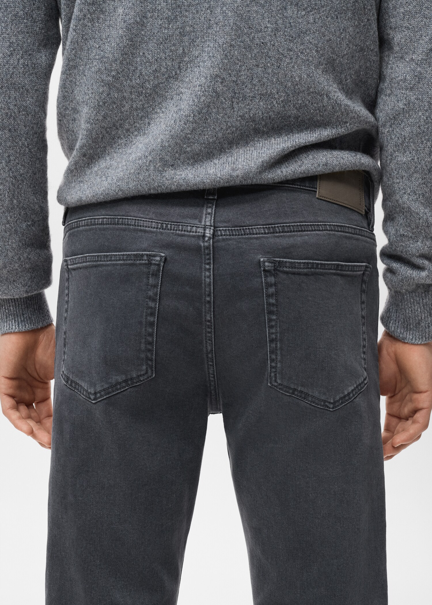 Jeans Patrick slim fit Ultra Soft Touch - Detalle del artículo 6