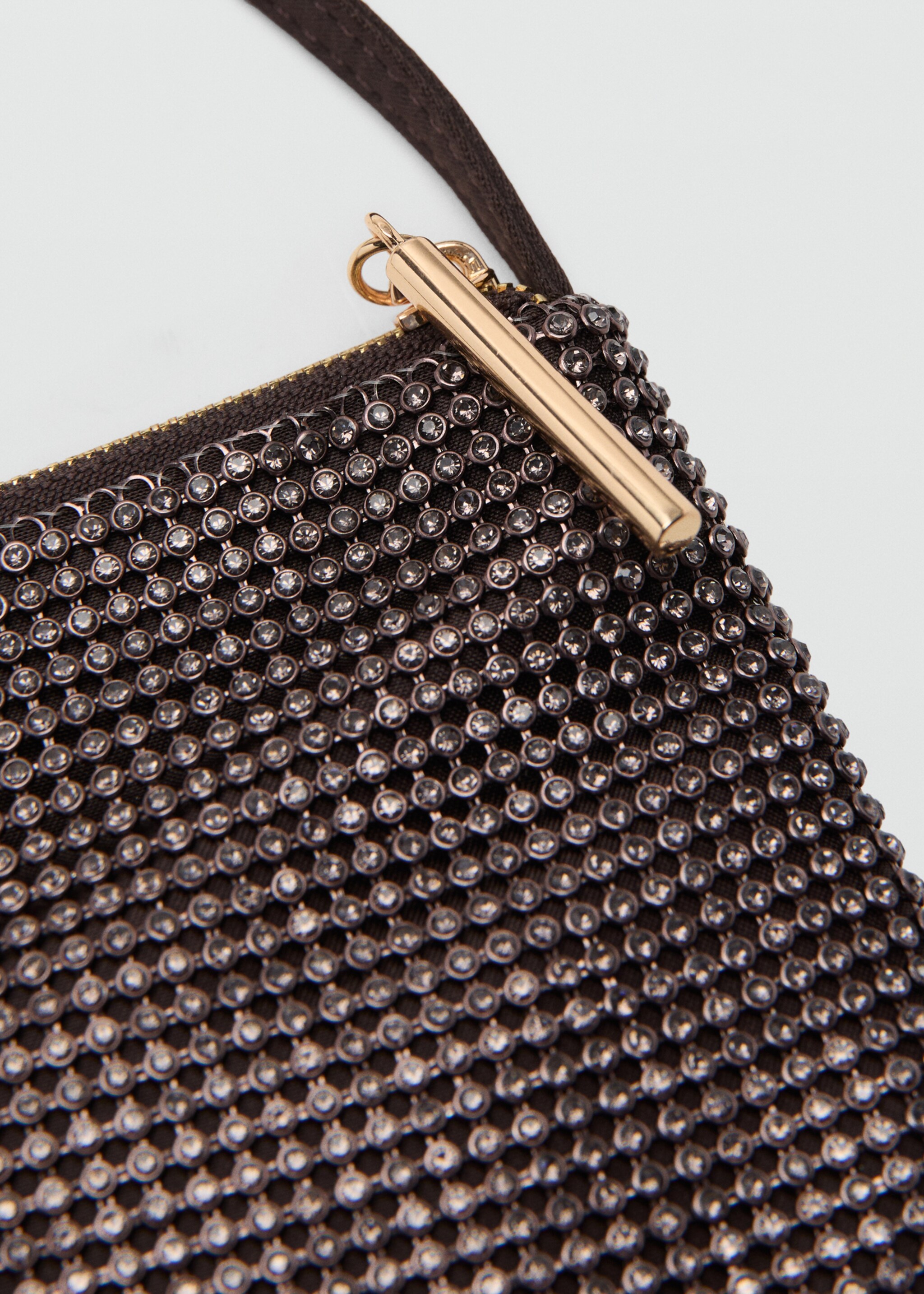 Handbag with rhinestones - Details of the article 2, Chocolate. Ref: 27031206-00.