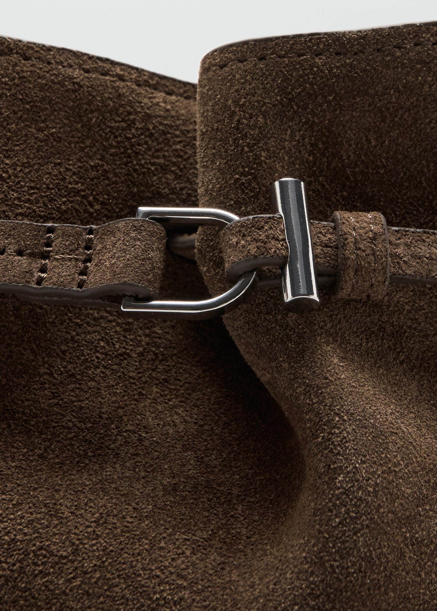 Suede shoulder bag - Details of the article 1