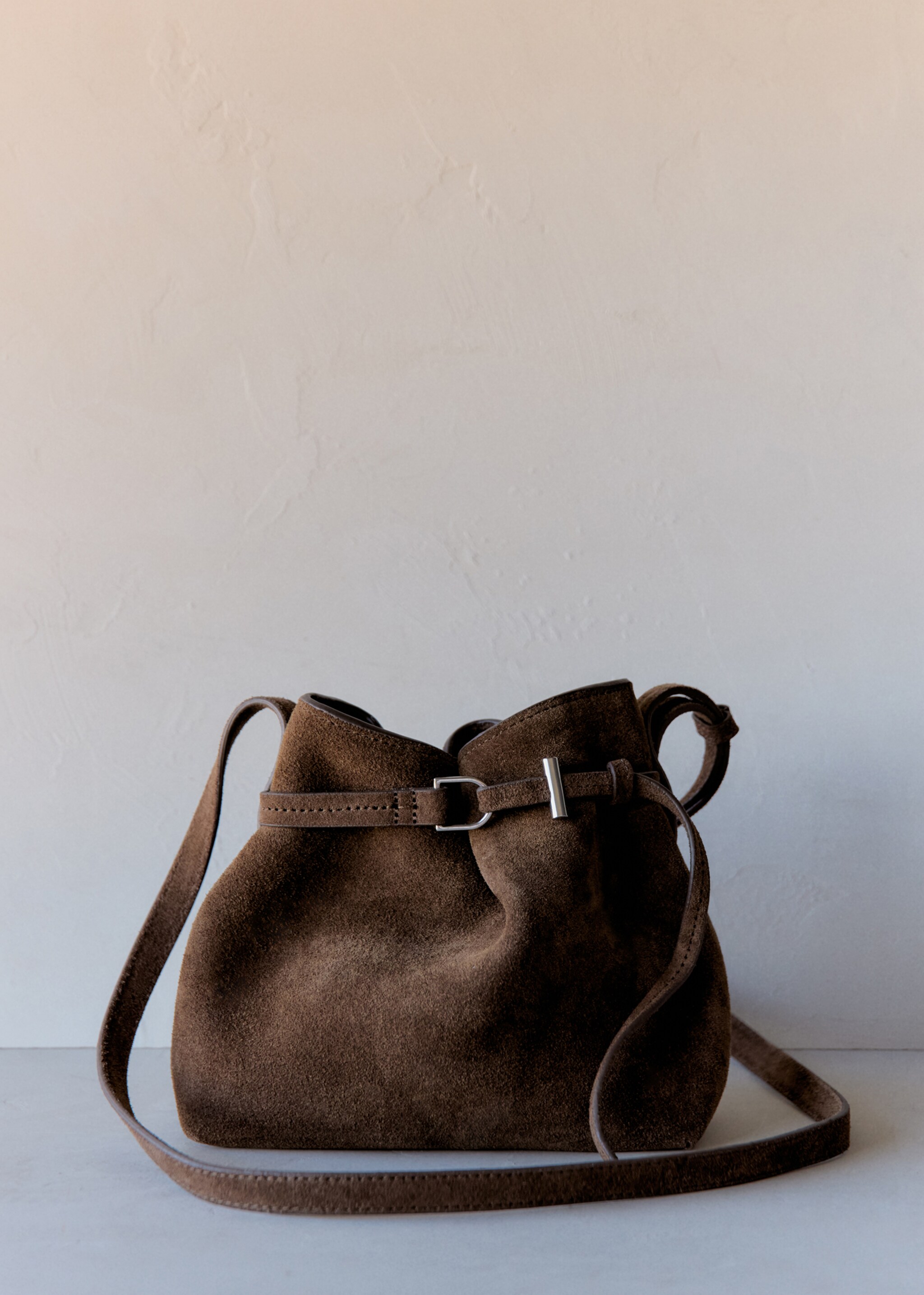Suede shoulder bag - Details of the article 5, Brown. Ref: 27031213-00.