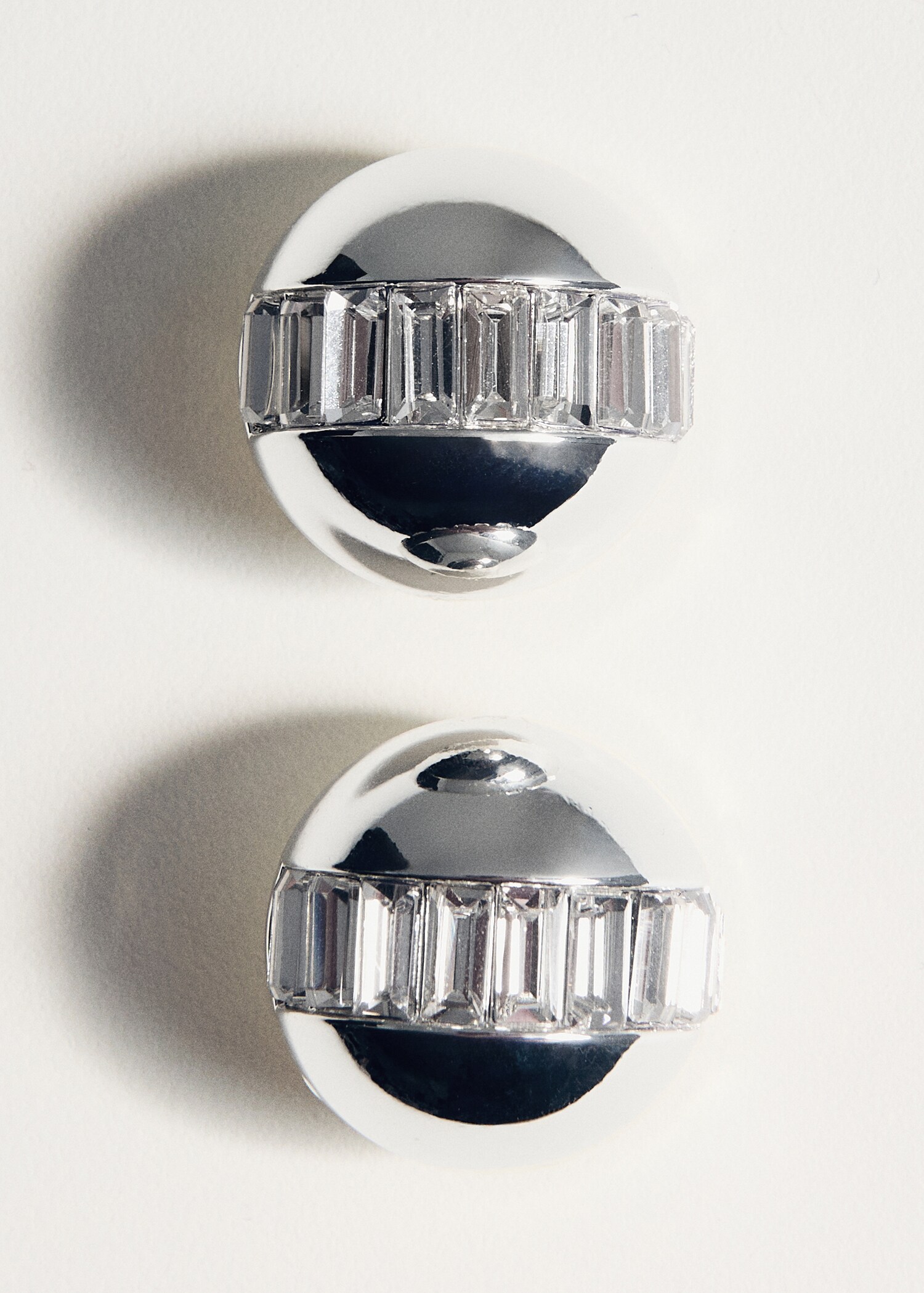Boucles d'oreilles rondes combinées - Détail de l'article 5