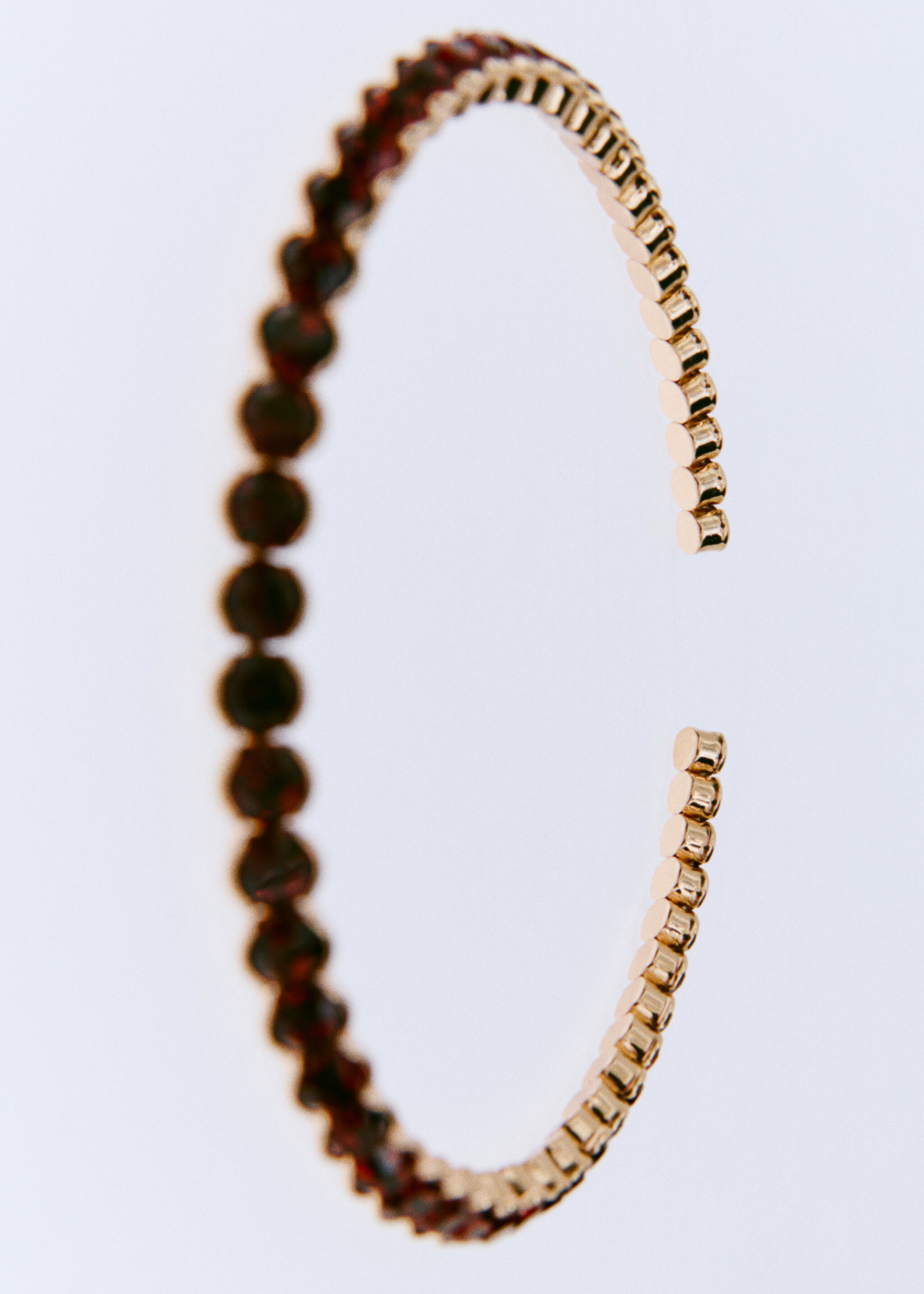 Choker-Halskette mit Kristallsteinverzierung - Detail des Artikels 8, Gold. Ref: 27031227-00.