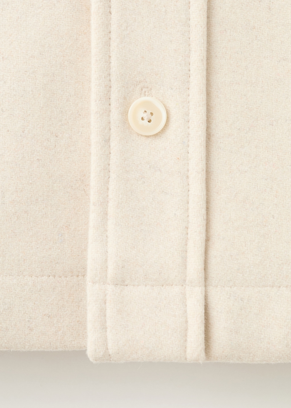 Wool overshirt with buttons