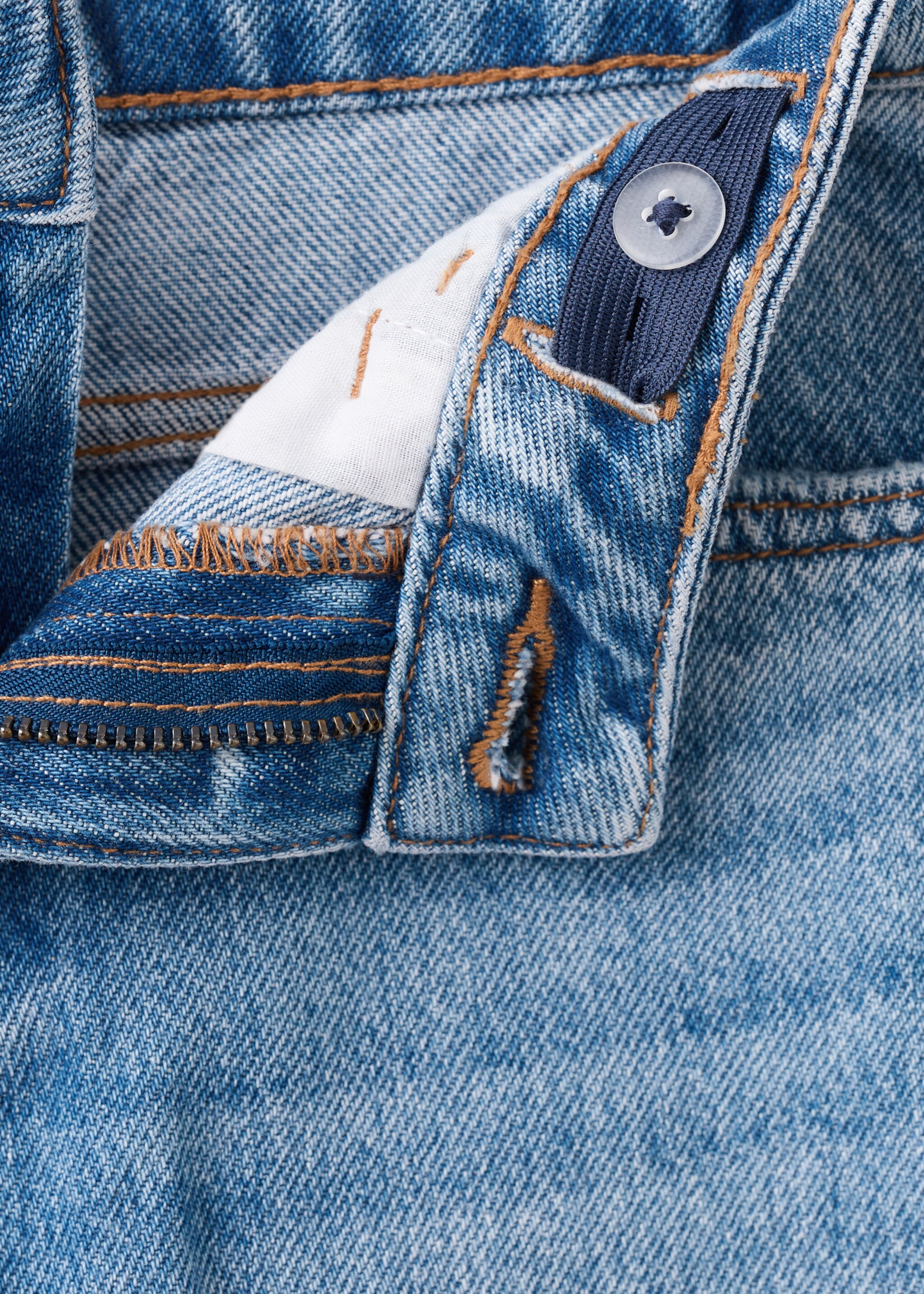 Mid-rise straight jeans - Details of the article 8, Medium Blue. Ref: 27031242-00.