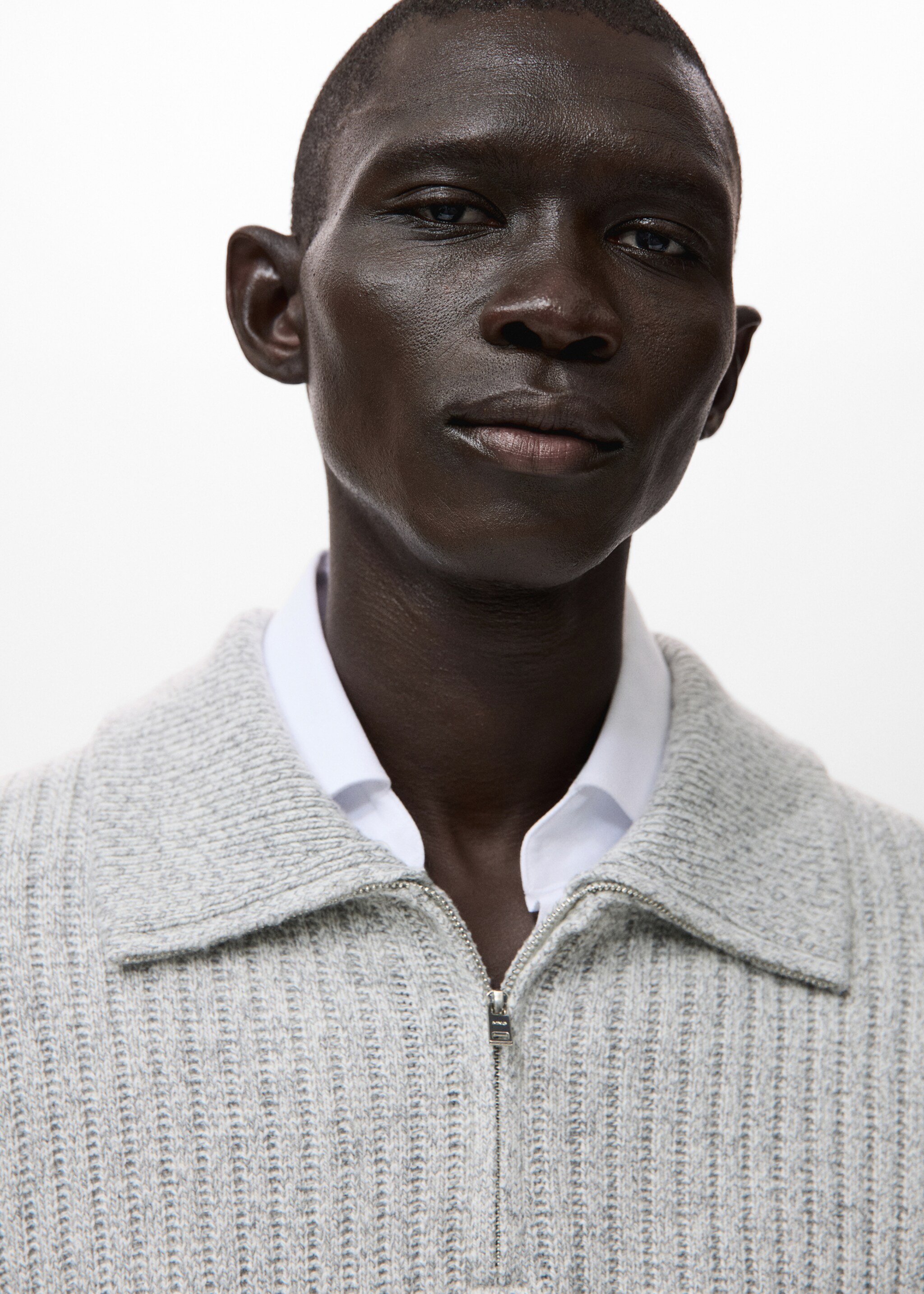 Wool-blend sweater with zip - Details of the article 1, Light Heather Grey. Ref: 27031254-00.