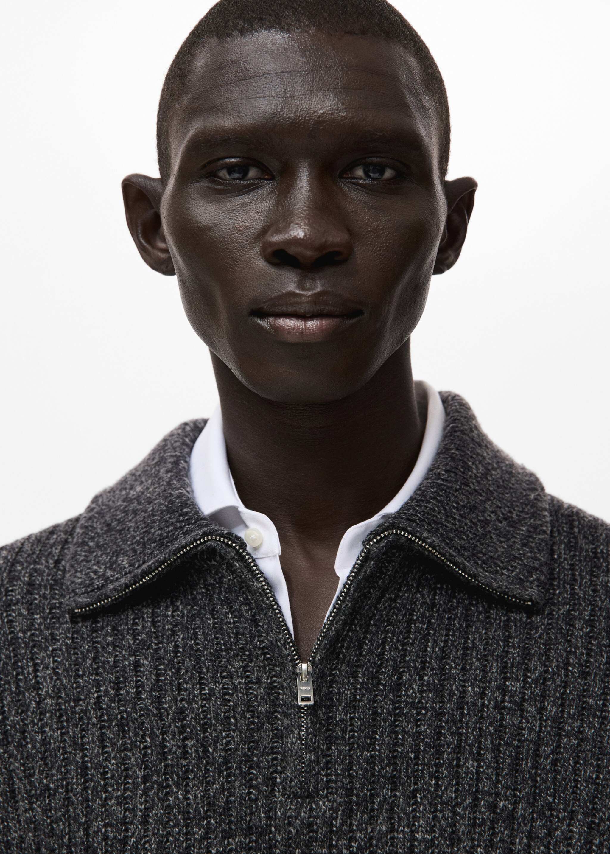 Wool-blend sweater with zip - Details of the article 1, Dark Heather Grey. Ref: 27031254-00.