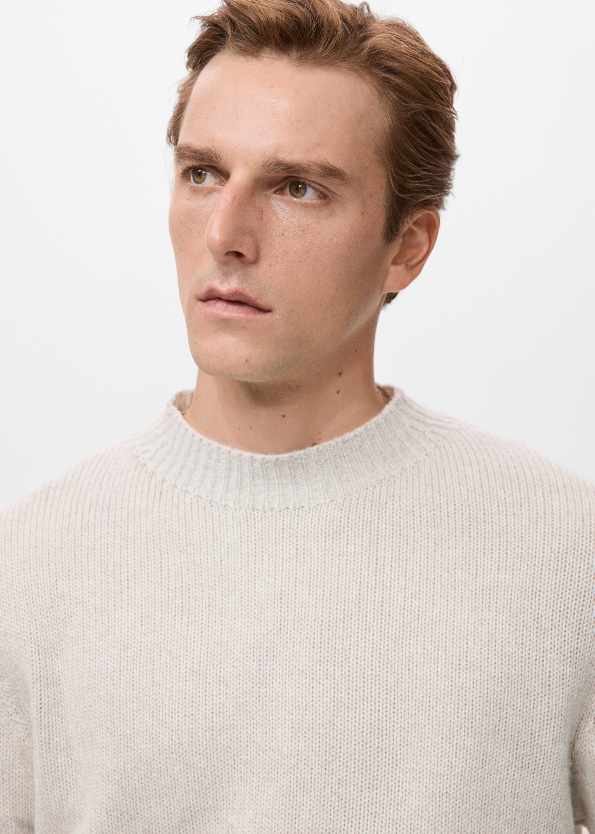 Structured wool-blend knitted sweater - Details of the article 1, Ecru. Ref: 27031255-00.