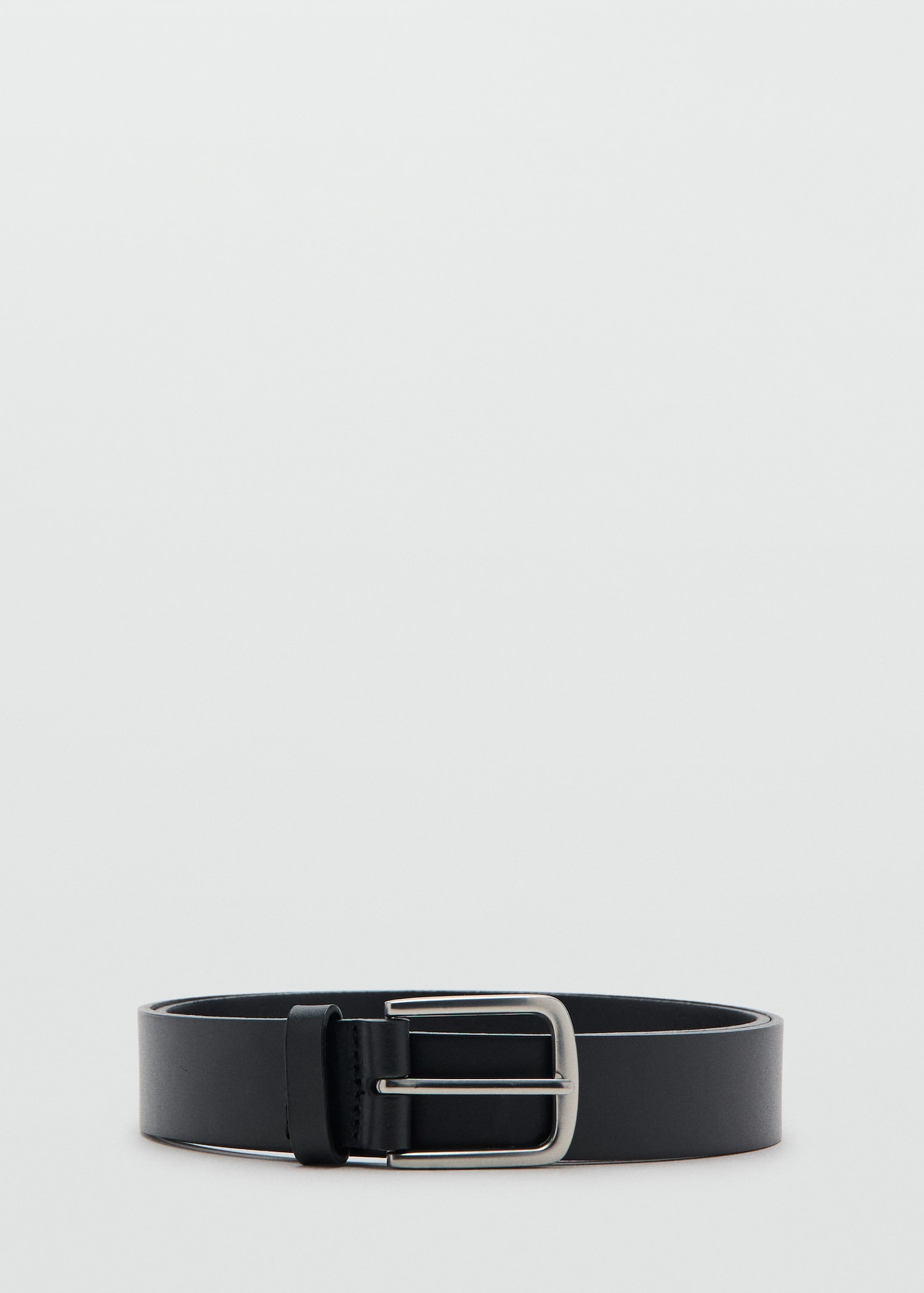 Buckle leather belt - Article without model