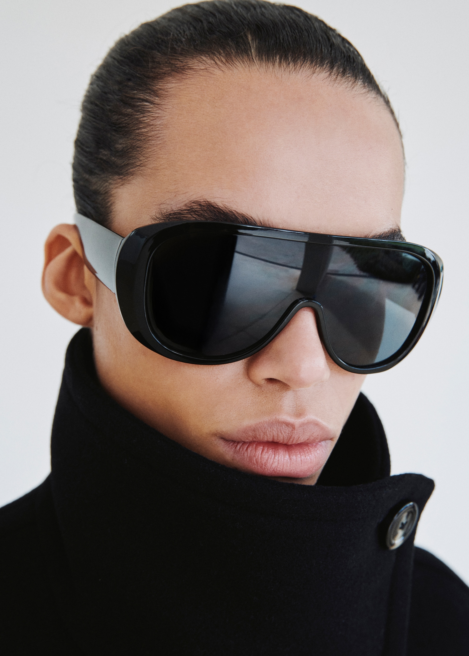 Wool-blend funnel-neck coat - Details of the article 1