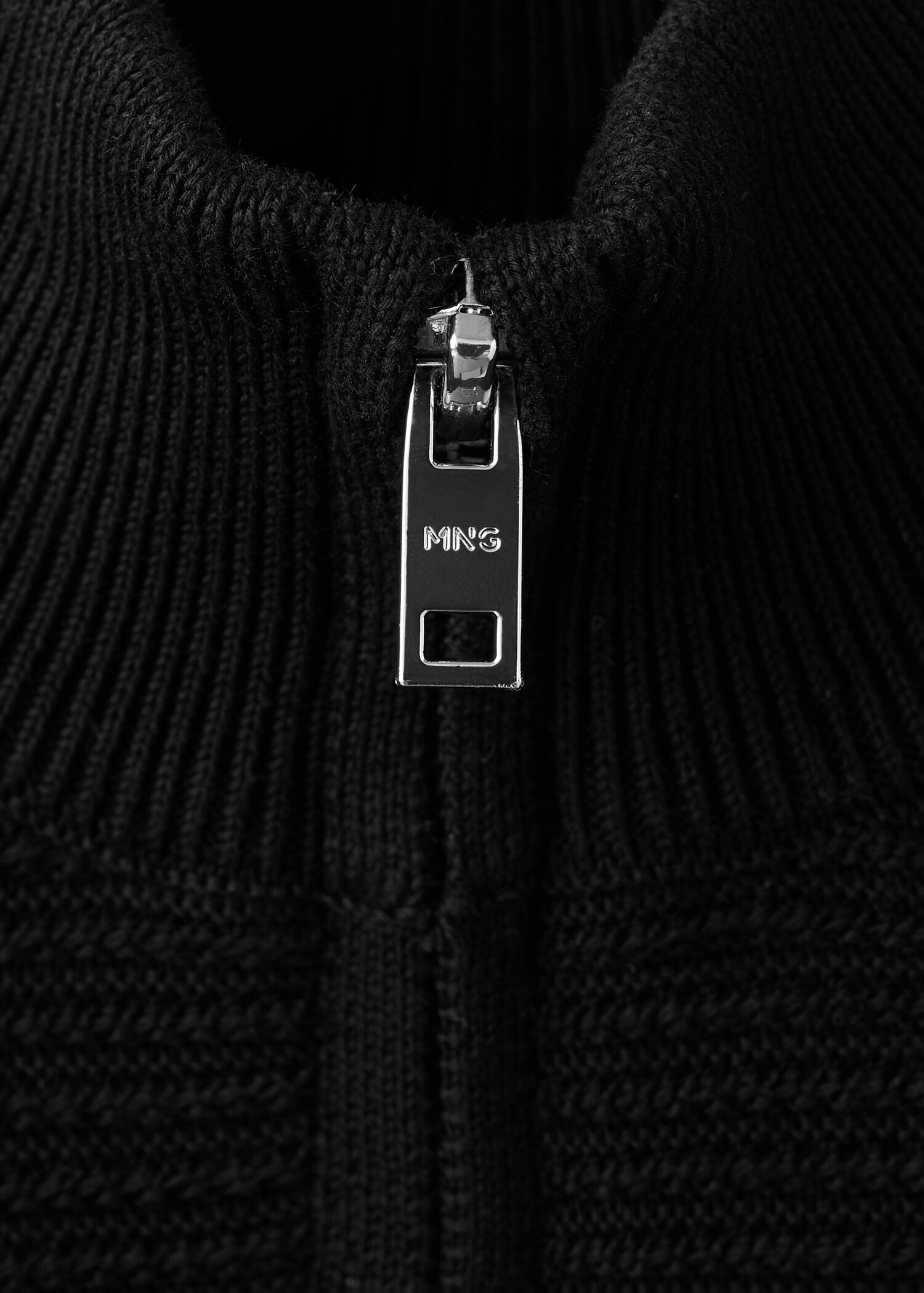 100% cotton structured sweater - Details of the article 0