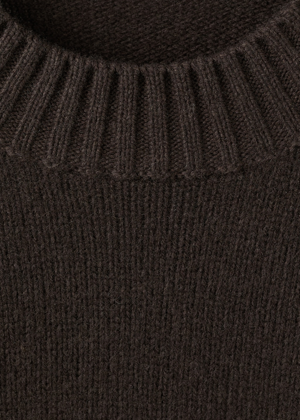 100% Italian wool knitted sweater