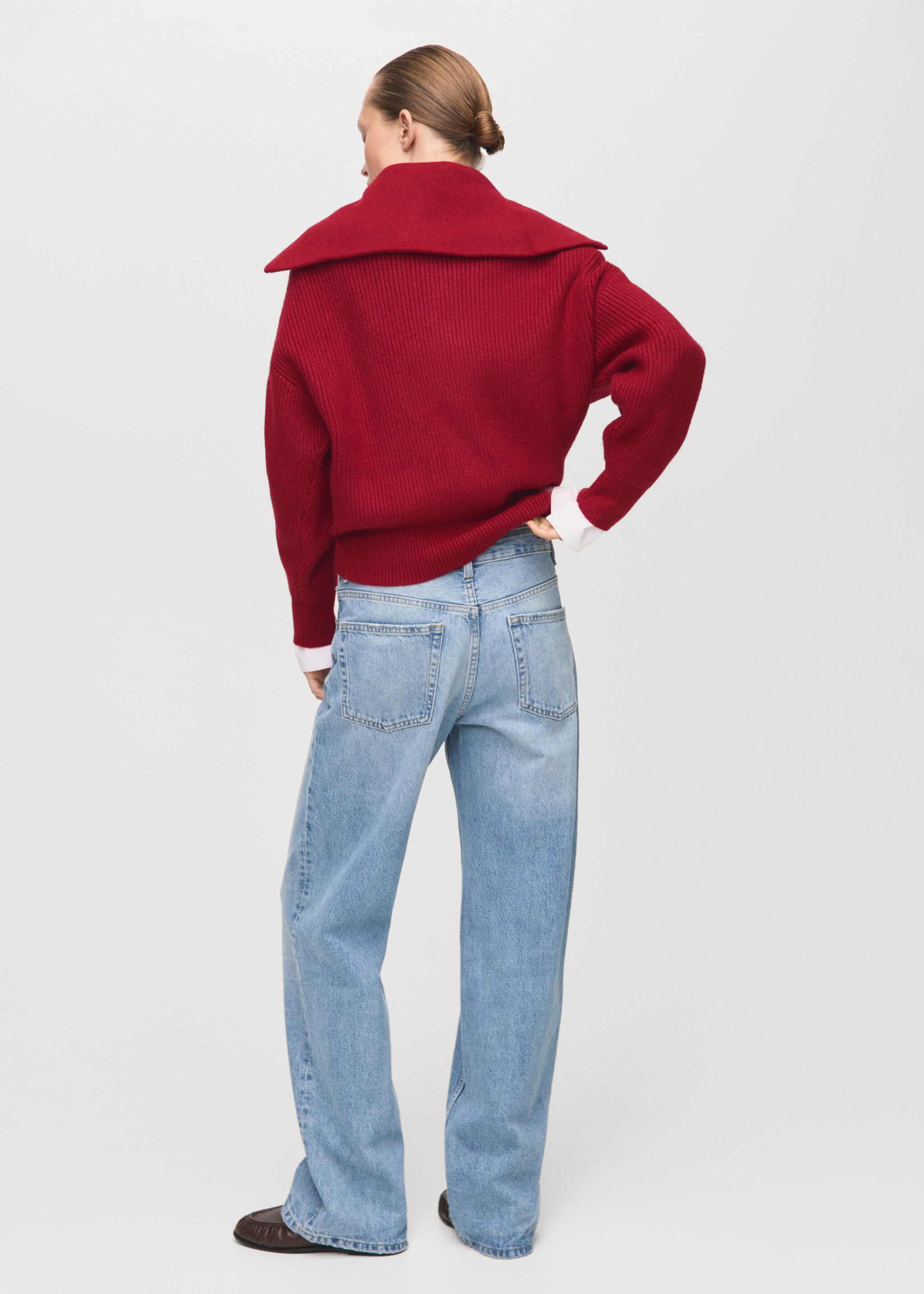 Sweater with funnel neck and zip - Reverse of the article, Maroon. Ref: 27031266-00.