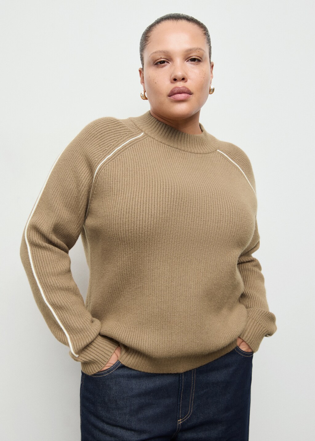 Mango Sweater with contrasting stripes and perkins collar