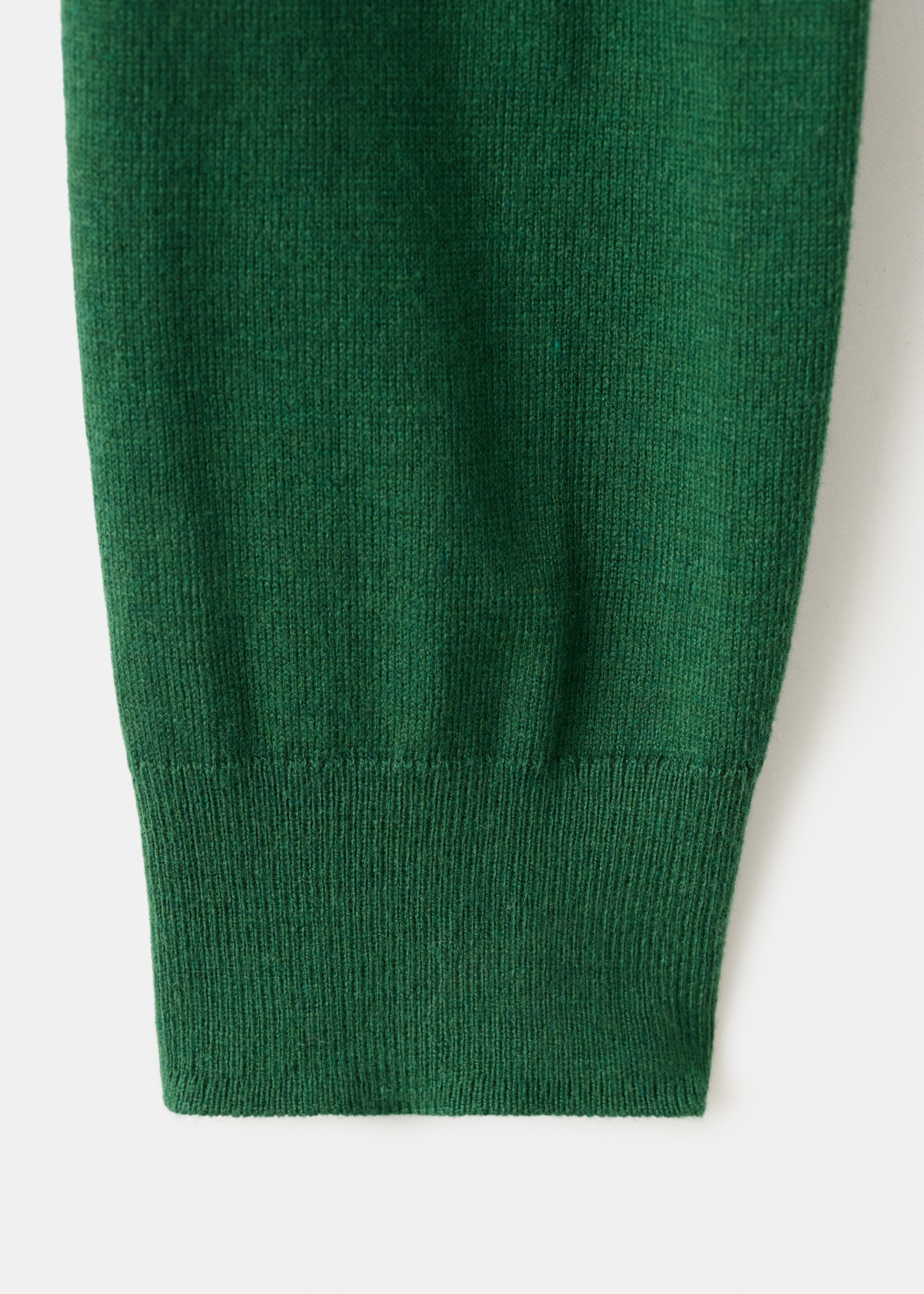 Turtleneck knitted sweater - Details of the article 0, Dark Green. Ref: 27031274-00.