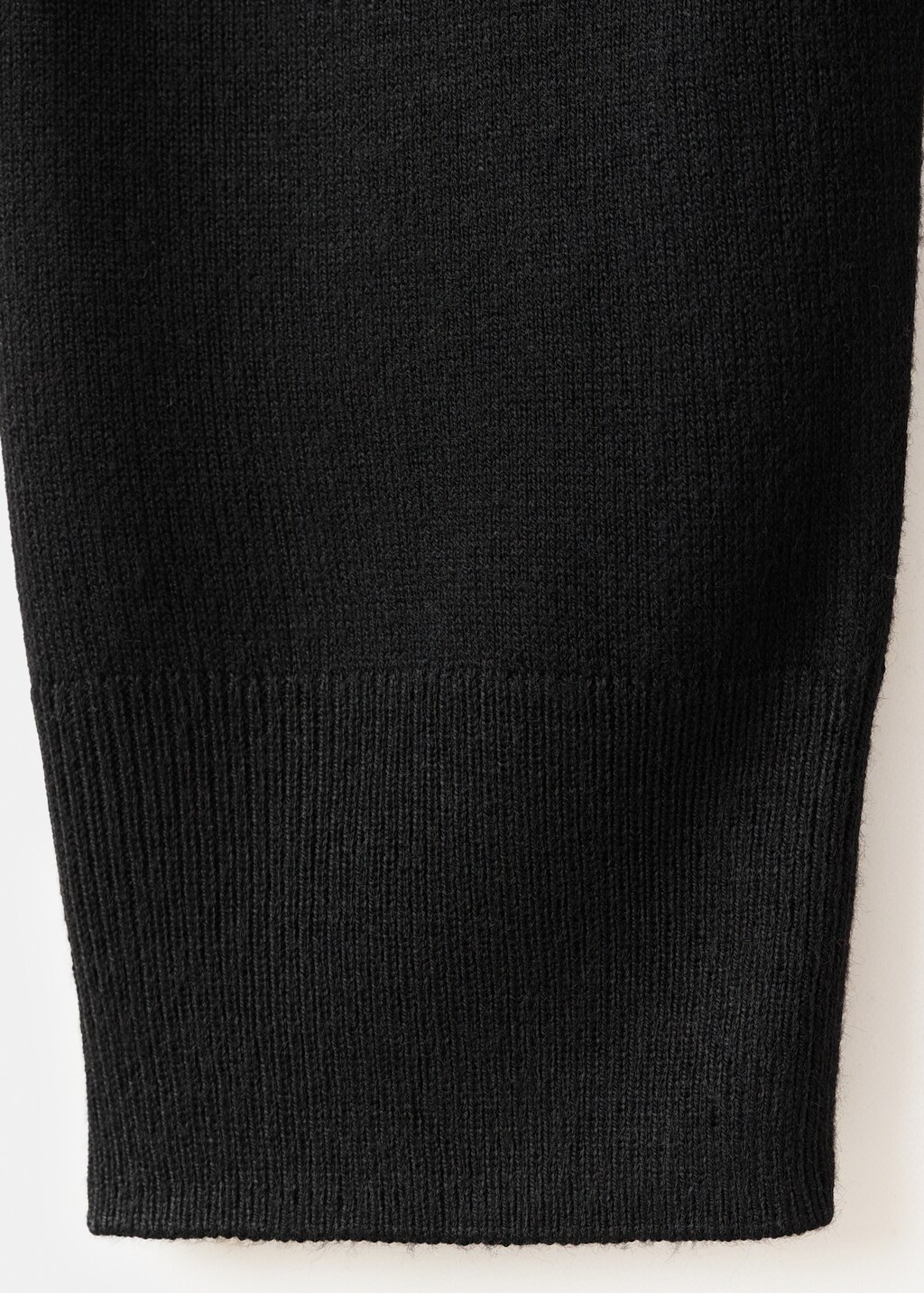 Mango Fine-knit crew-neck sweater