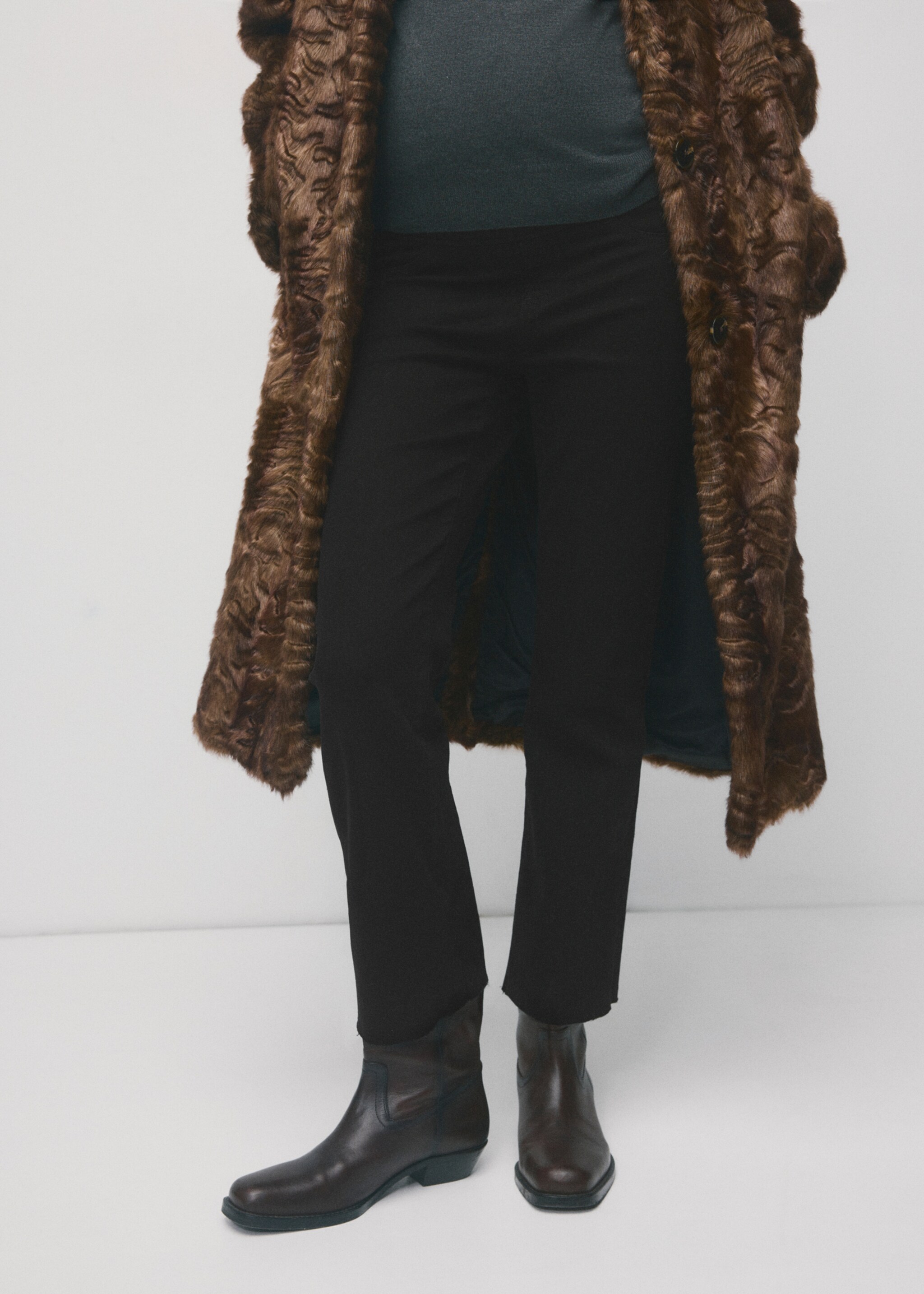 Jean de grossesse flare crop - Plan moyen, Black denim. Ref: 27031280-00.