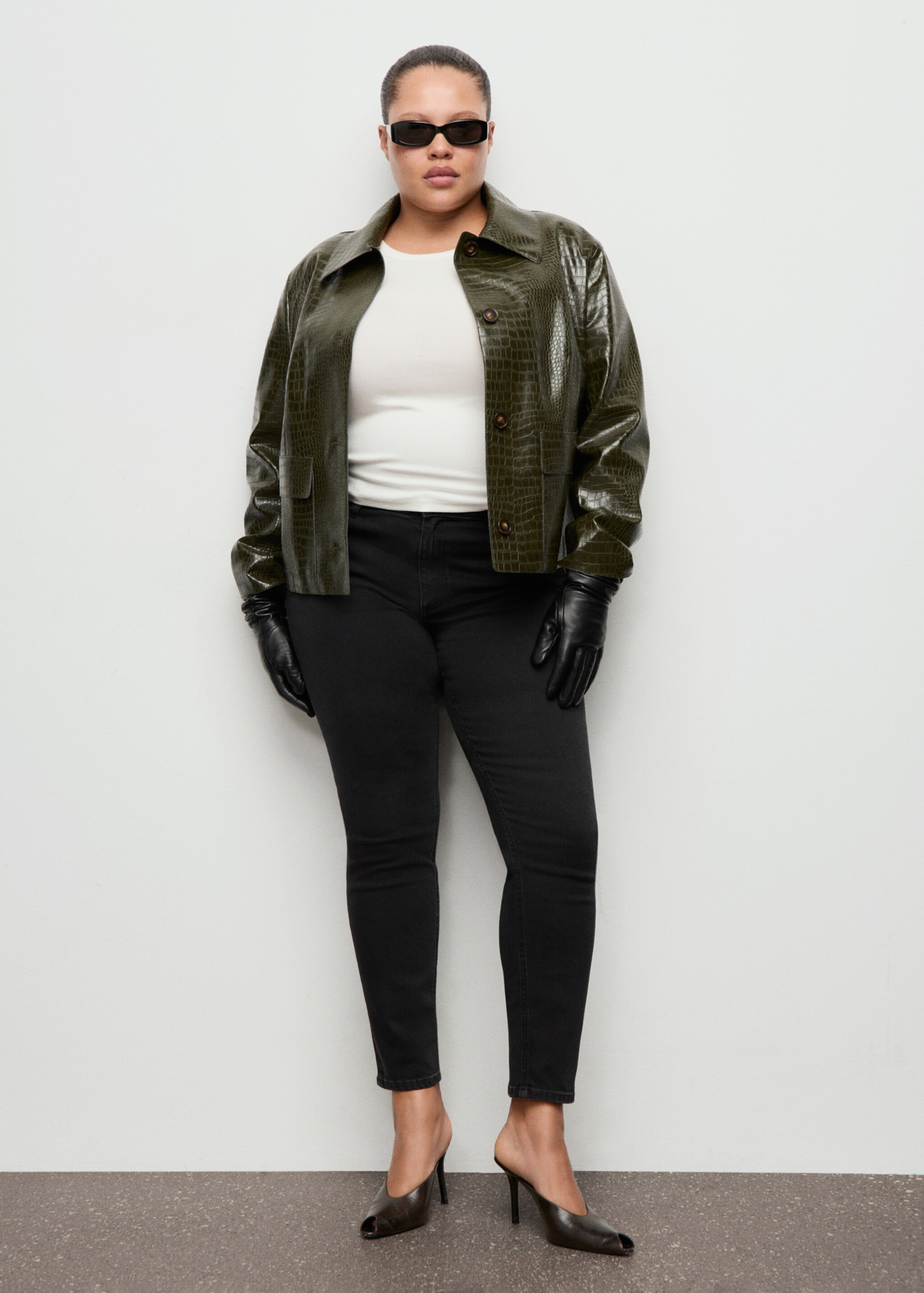 Mid-rise skinny jeans - Detail van het artikel 3, Black denim. Ref: 27031286-00.